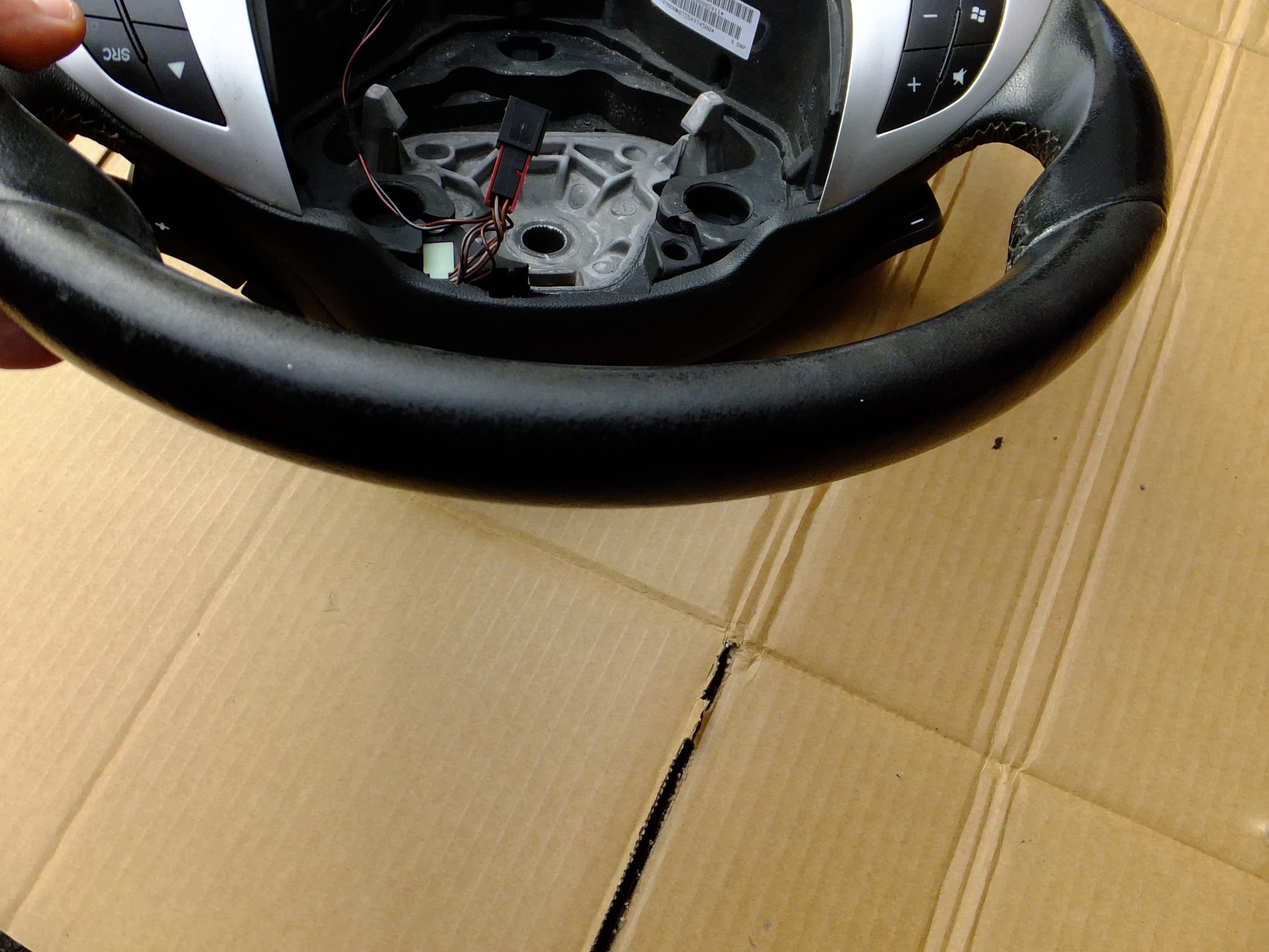 volant cuir contrôle lancia delta III 2012r