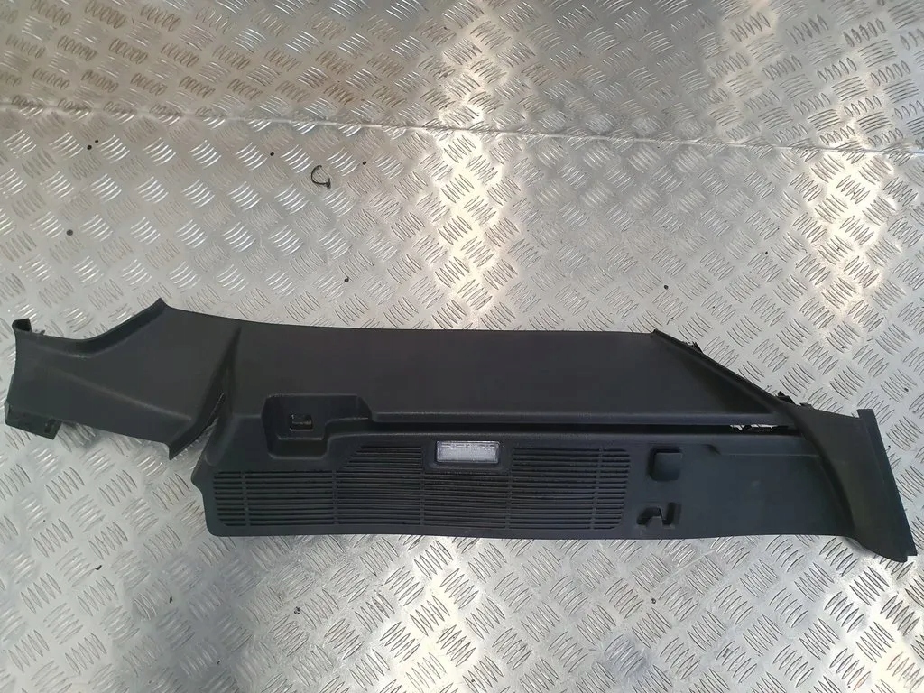 LS73N55158CW - Ford Mondeo MK5 14-22 бекон багажника правый