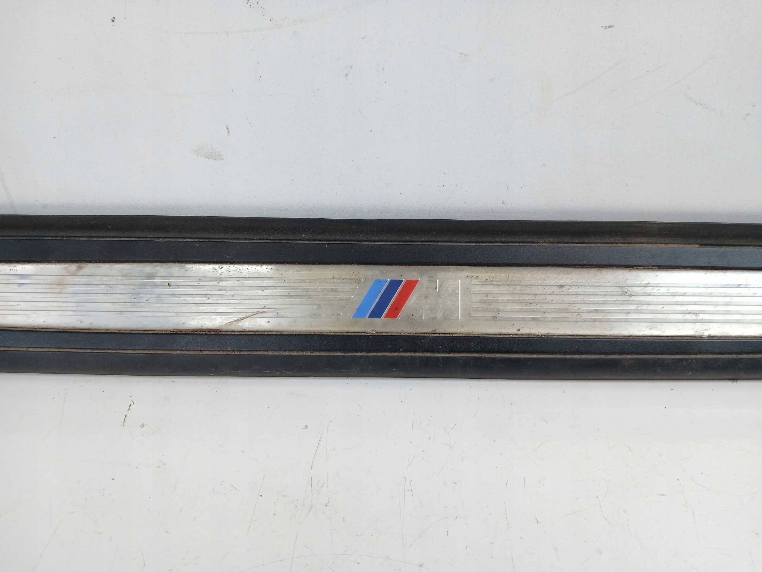 BMW E92 COUPE cap moulding threshold right M PAKIET 7900752