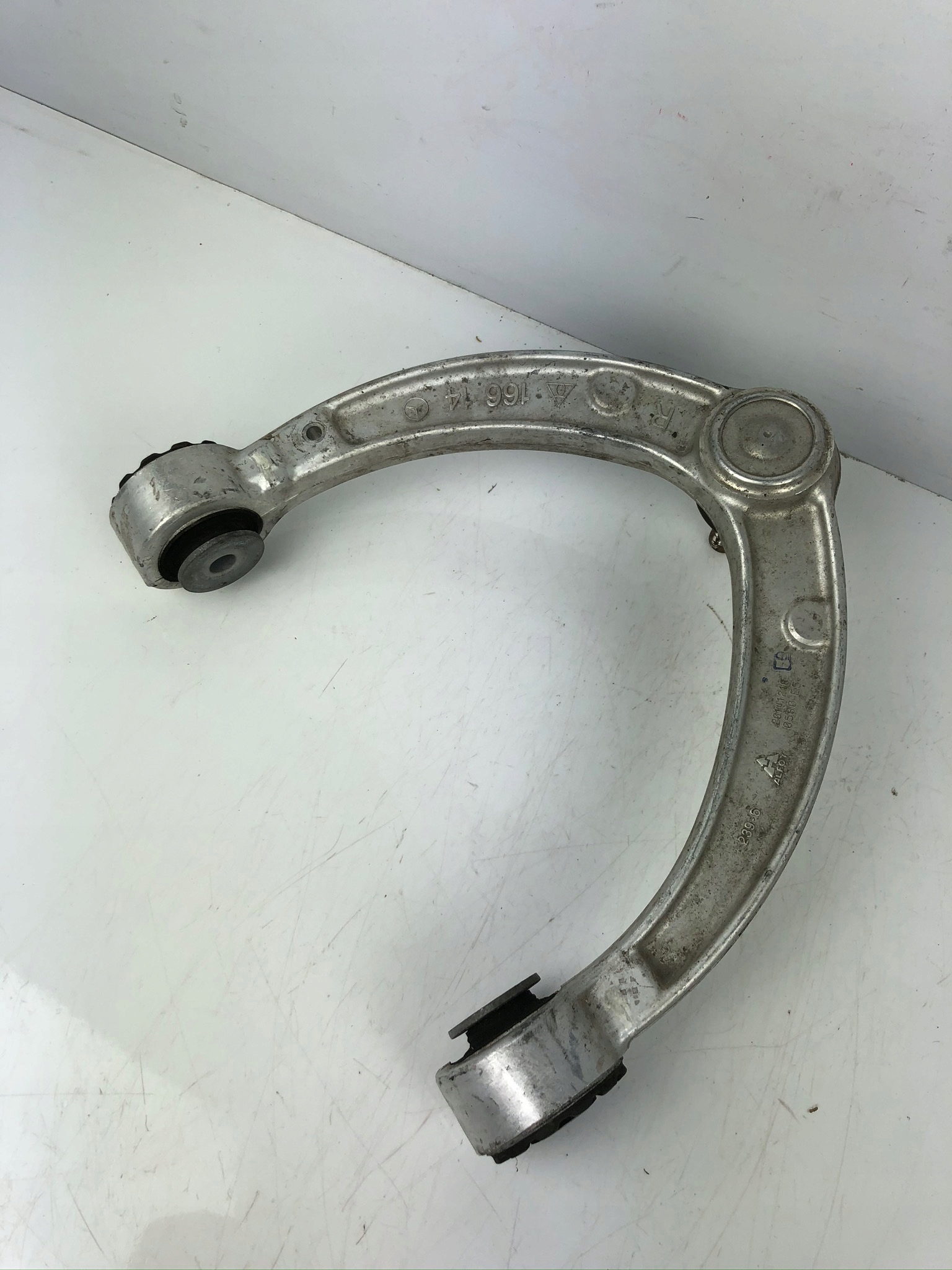 arm MERCEDES W166 16614 front upper