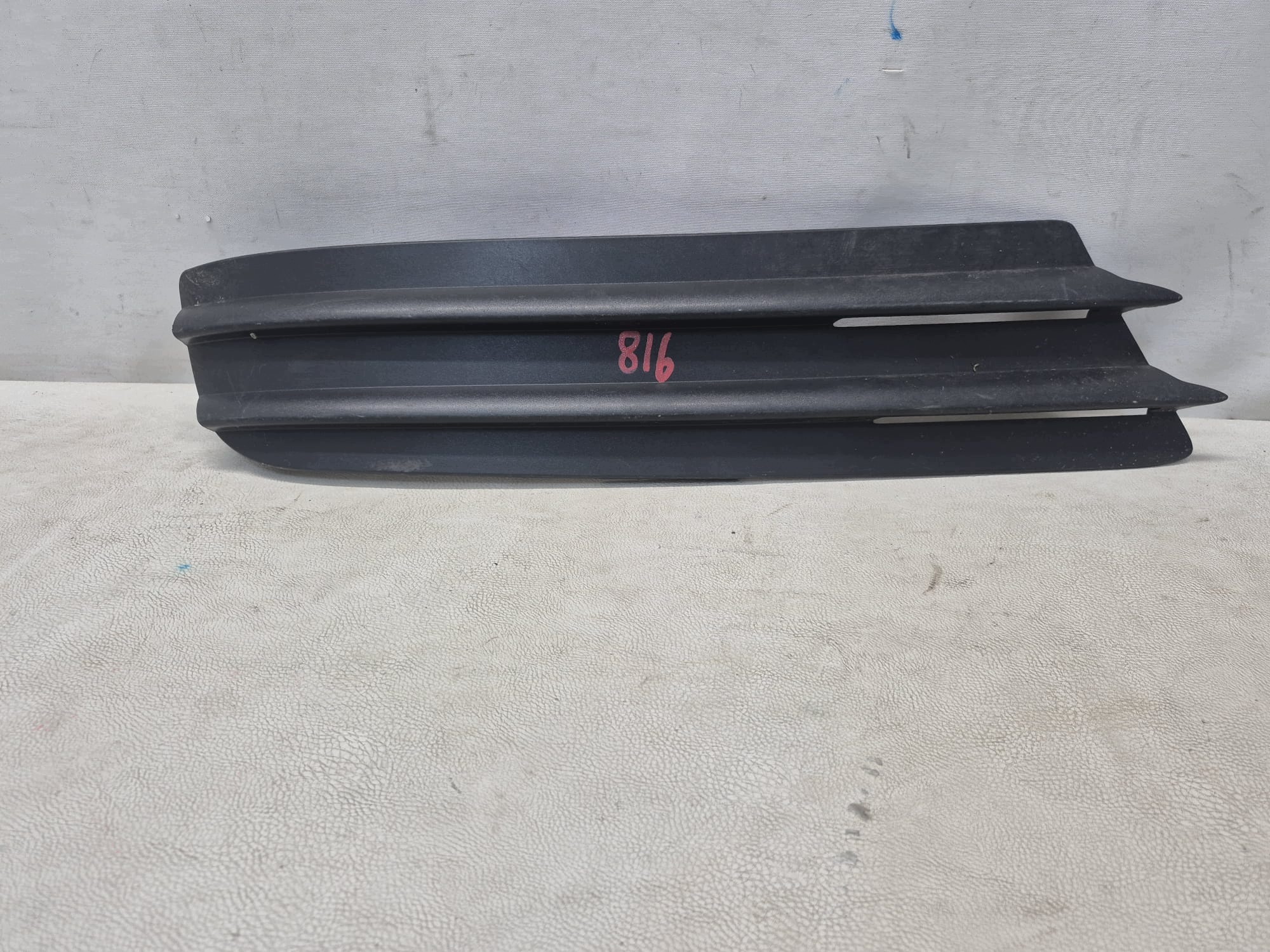 MAN TGX grid spoiler of a bumper right front 81416850100