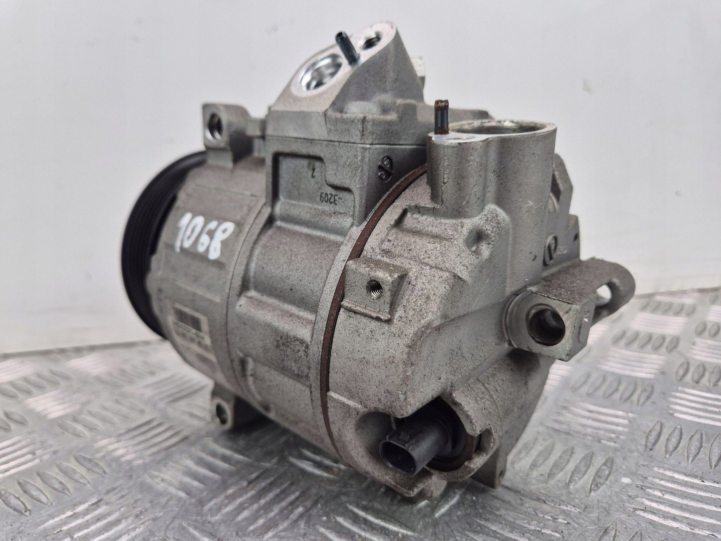 Mercedes C 200 CGI W204 Klimakompressor klimaanlage A0022304511