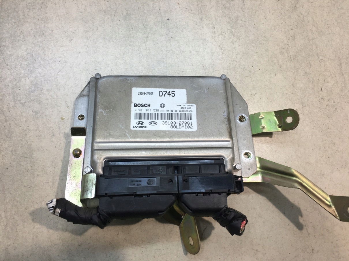 Centralina Motore KIA CERATO e 3910327061