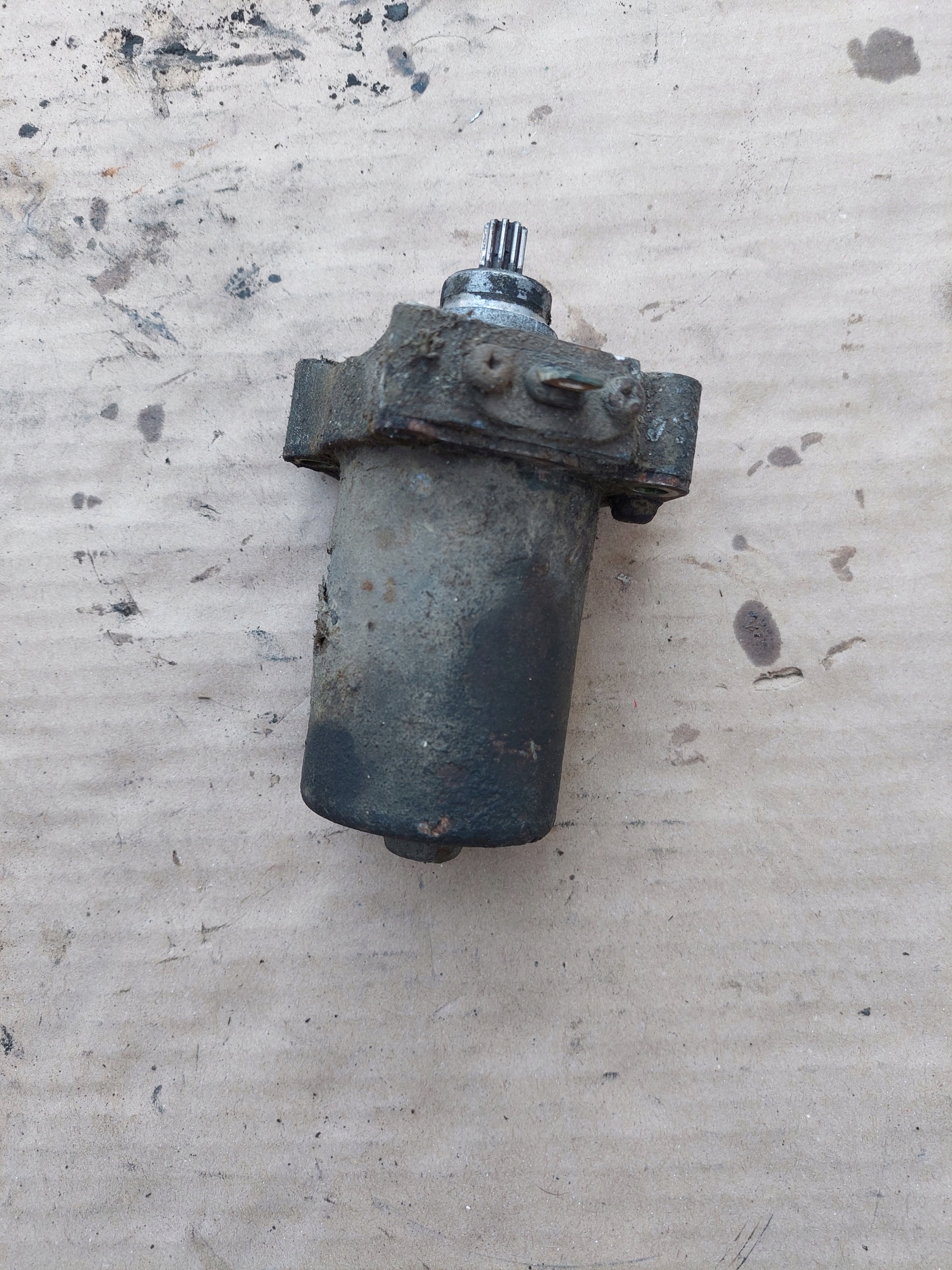 Piaggio hexagon 125 2T стартер