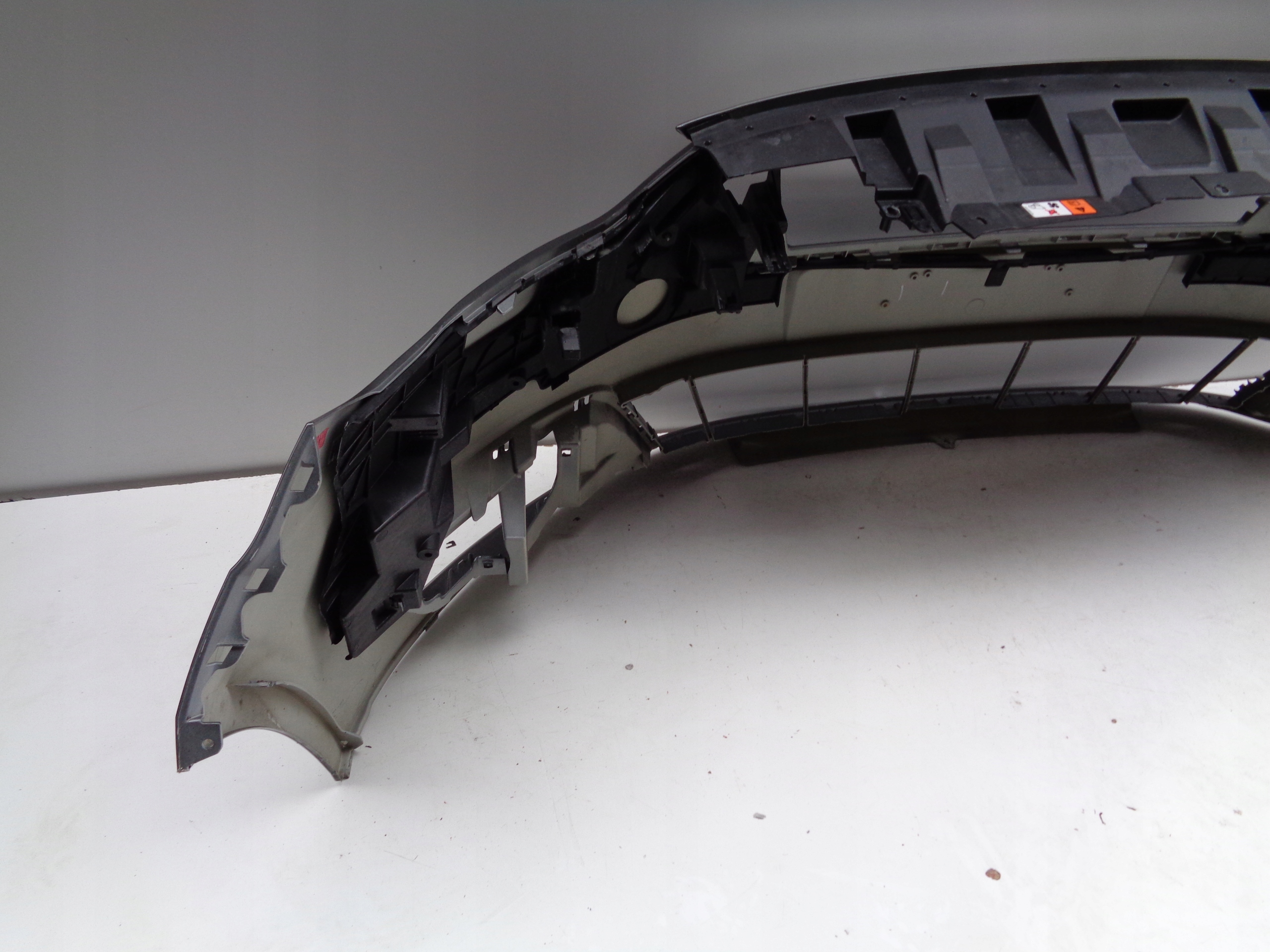 Frontstoßstange MERCEDES SPRINTER W907 W910 18- NR 48505