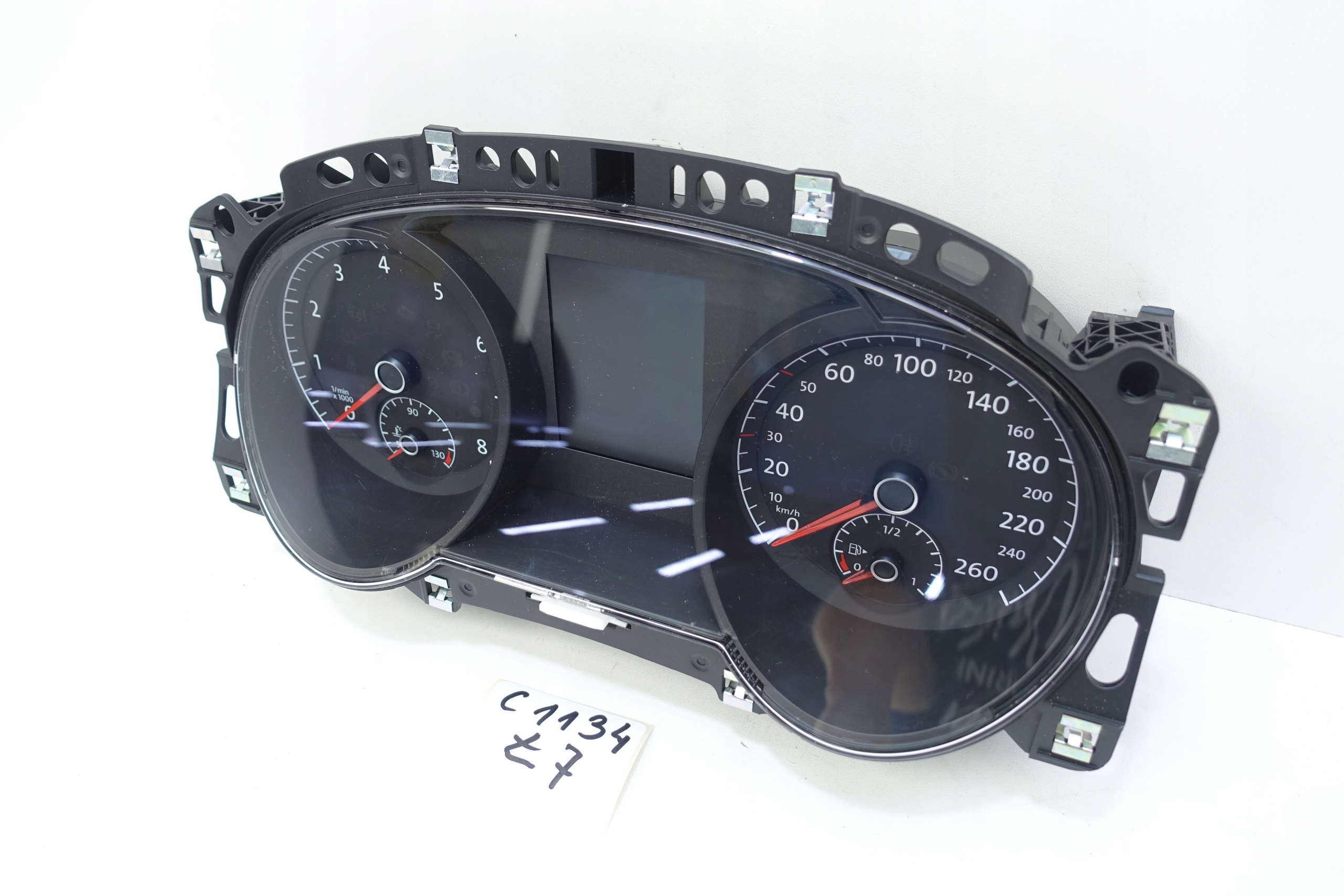 dials dials VW SPORTSVAN 517 27504KM 517920740D