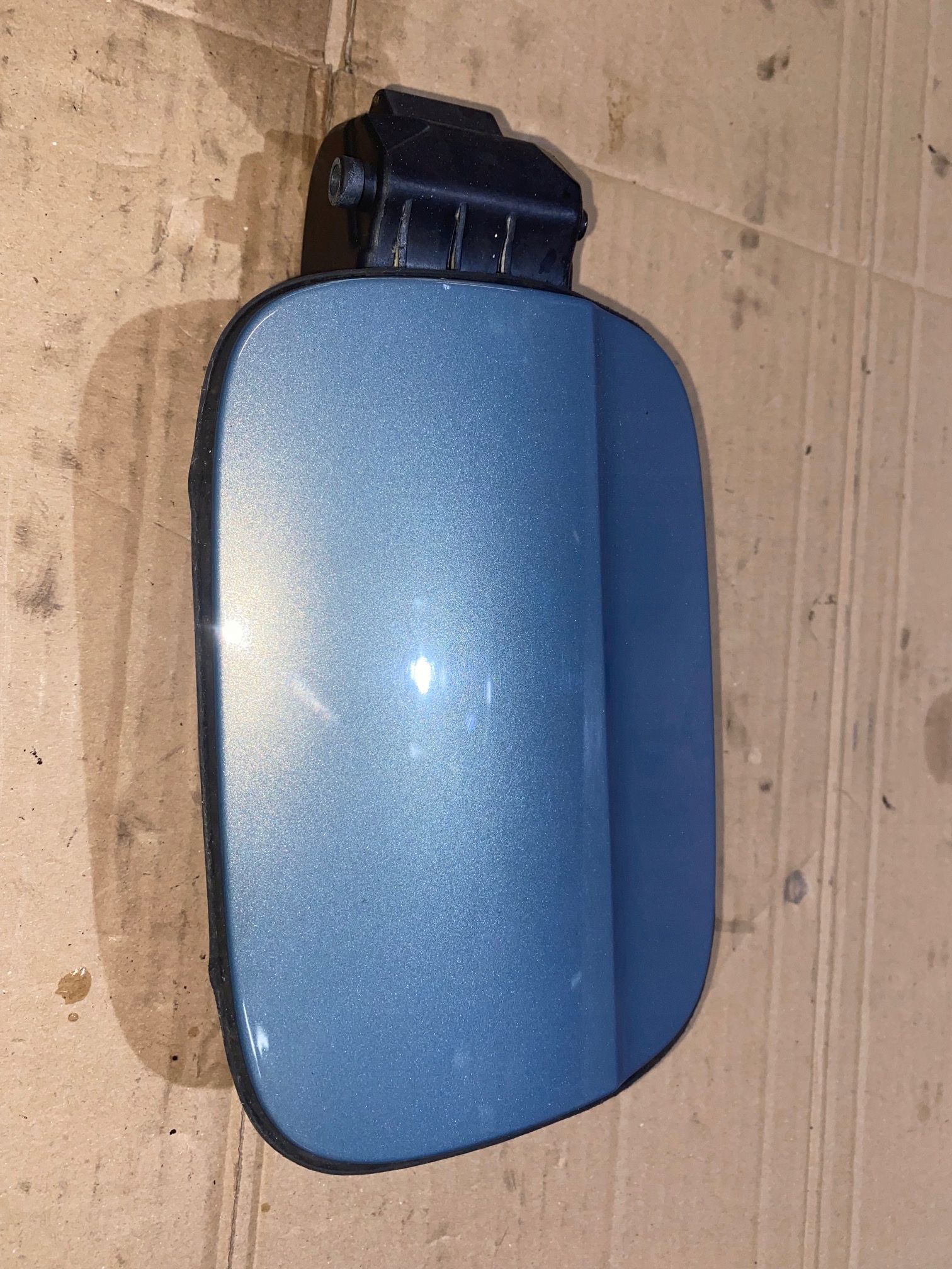 AUDI A4 B8 LX5X Volet trappe carburant Carburant 8K0809999A