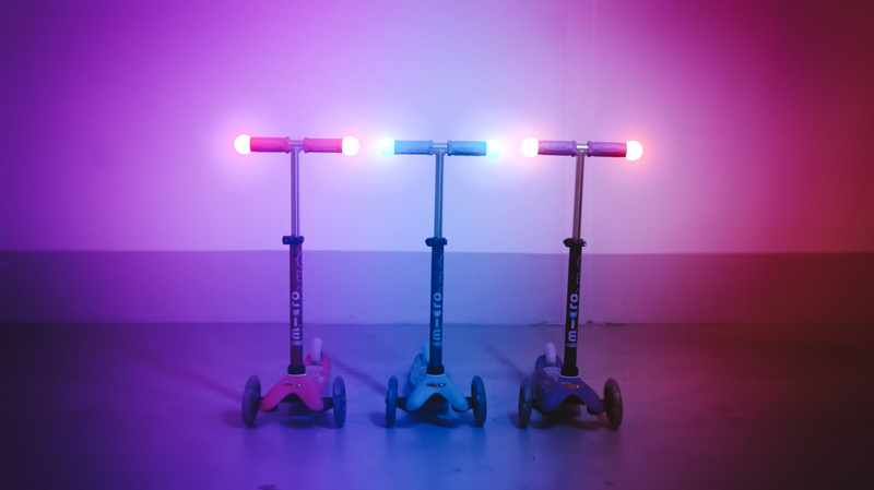 HULAJNOGA MINI MICRO MAGIC FIOLETOWA LED Koła Kauczukowe