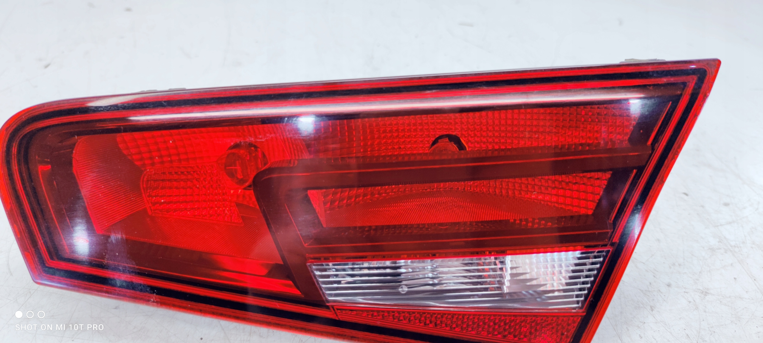 light right rear part to the bonnet AUDI A3 8V 3D 8V3945094