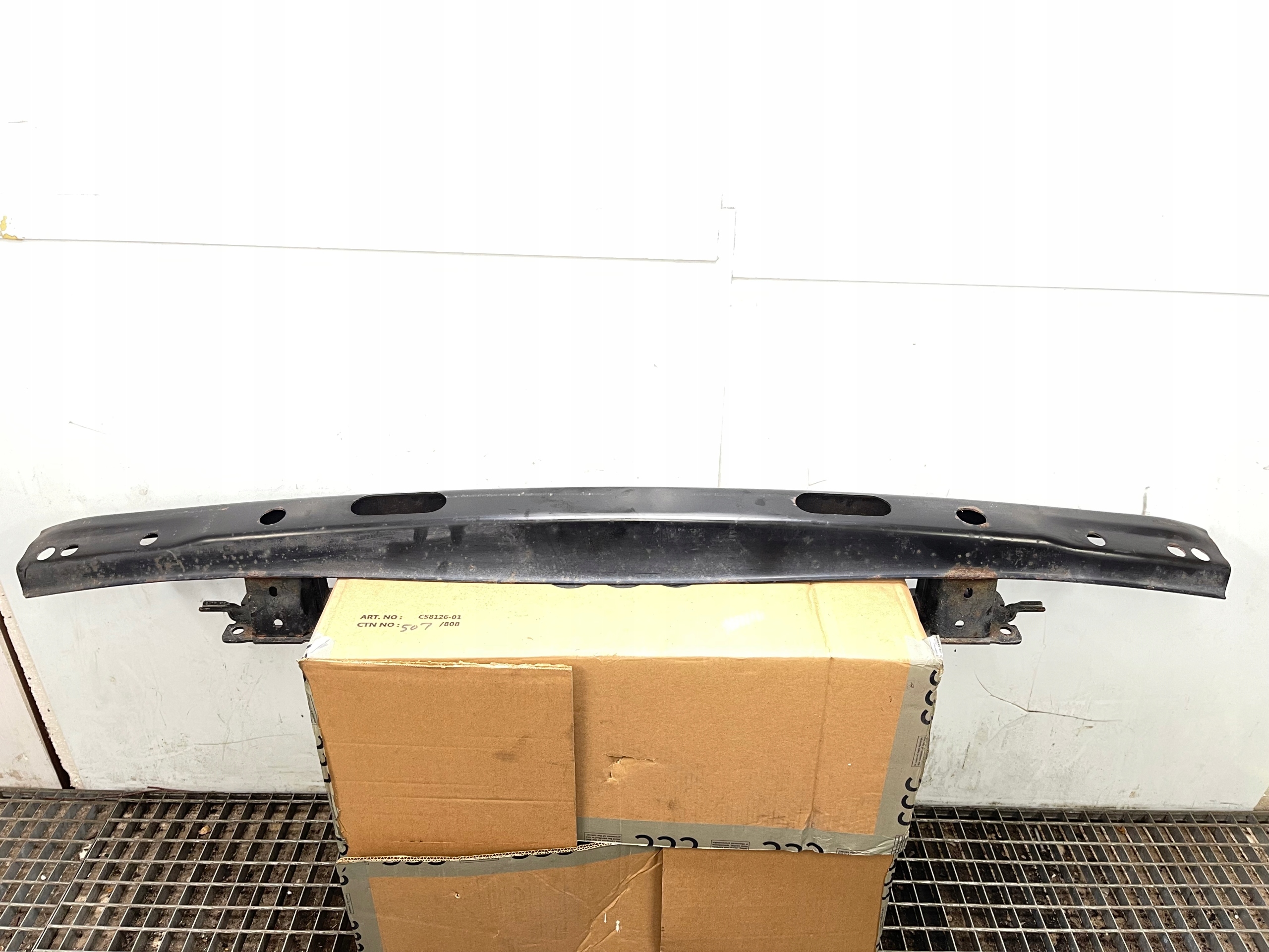 VW T5 T6 bumper support rear part 7H0807305