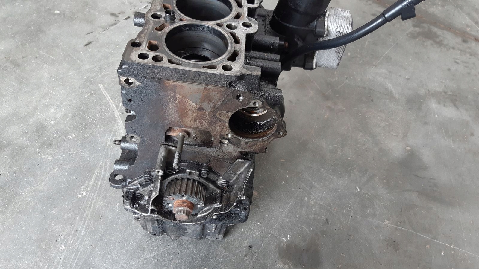 Blok dol Motore Audi A3 8P 1,6 TDI CAY
