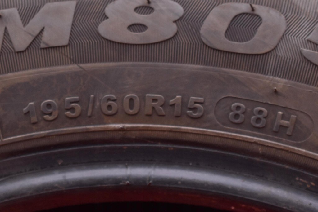 tyre tyres 2 SZT FIREMAX ZIMA 195/60/15 22R