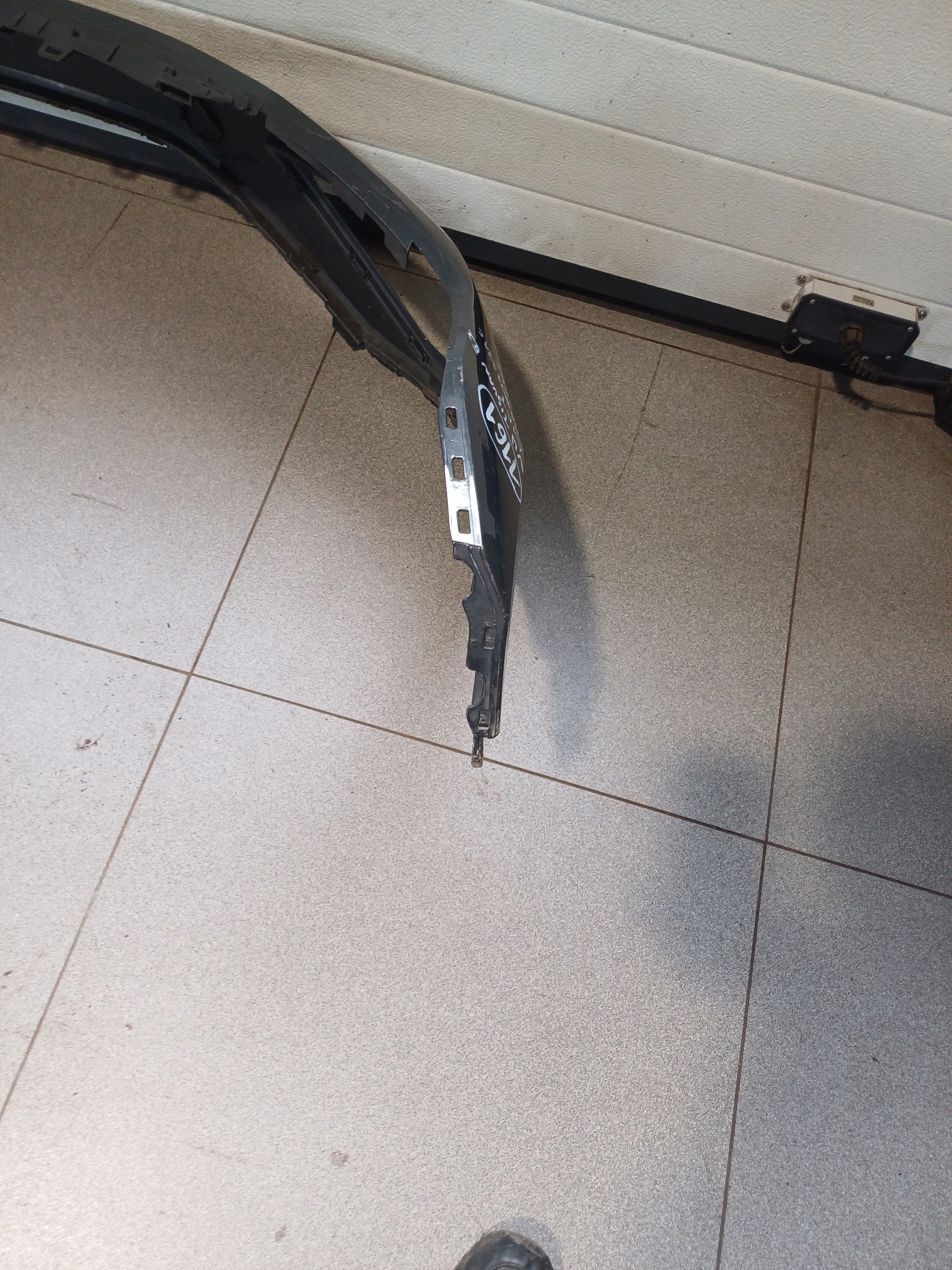 bumper front front VW TIGUAN II 2 LIFT 5NA807221C 2 X PDC