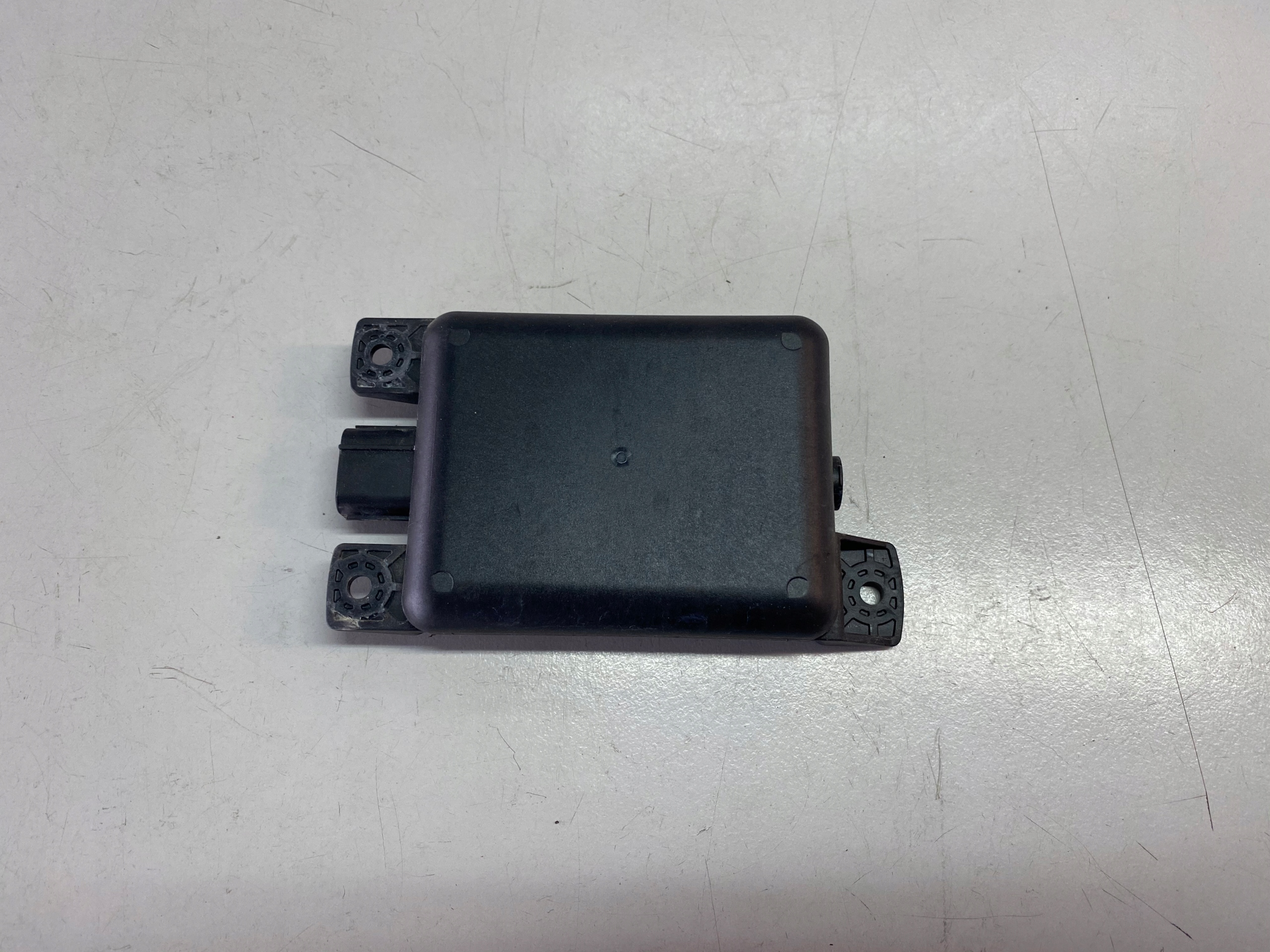 MAZDA 6 GJ CX-5 MODUŁ ASYSTENT PASA RADAR LEWY GML9-67Y90B Numer katalogowy części GML9-67Y90B