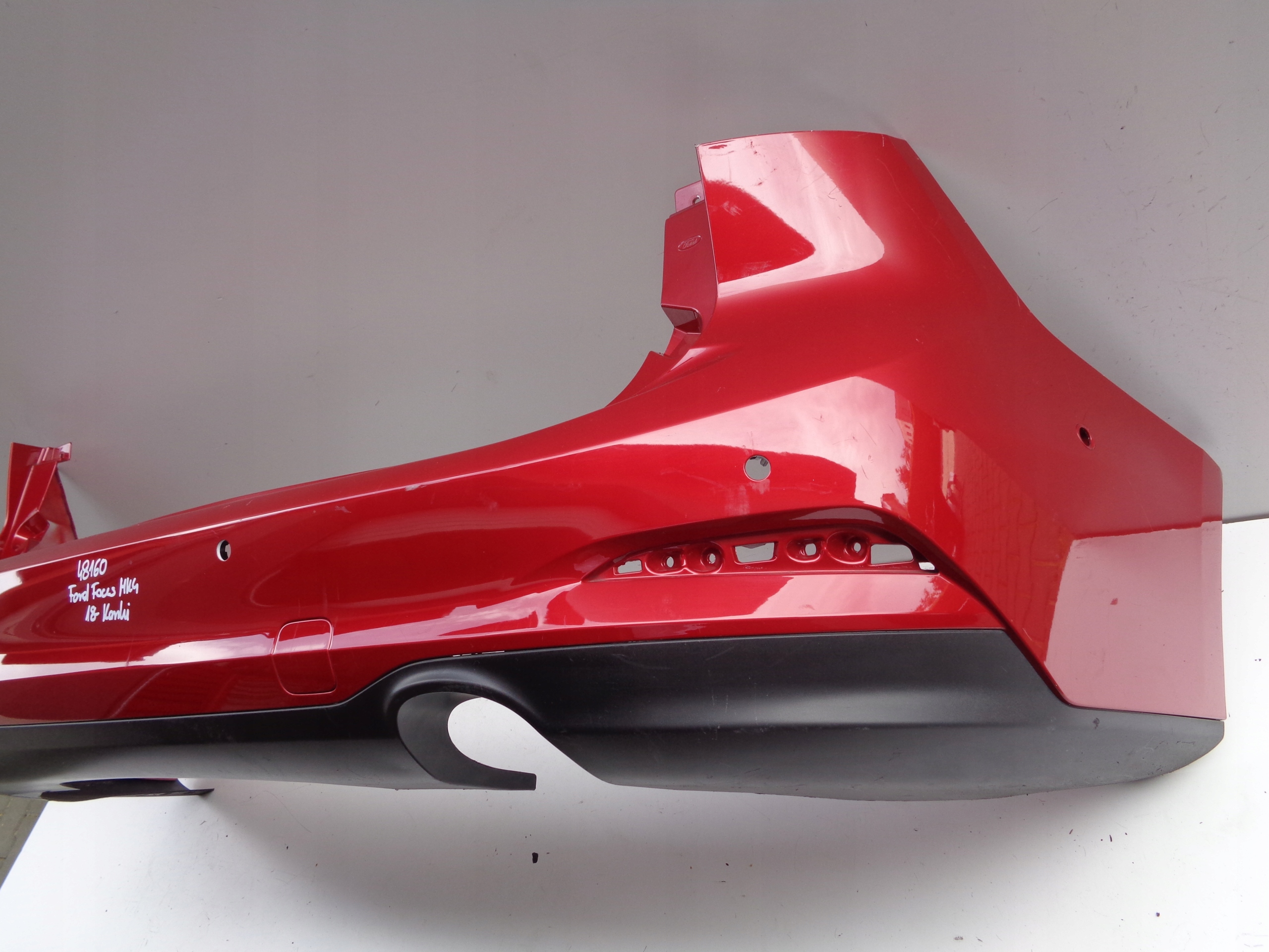 bumper rear FORD FOCUS MK4 18- KOMBI NR 48160