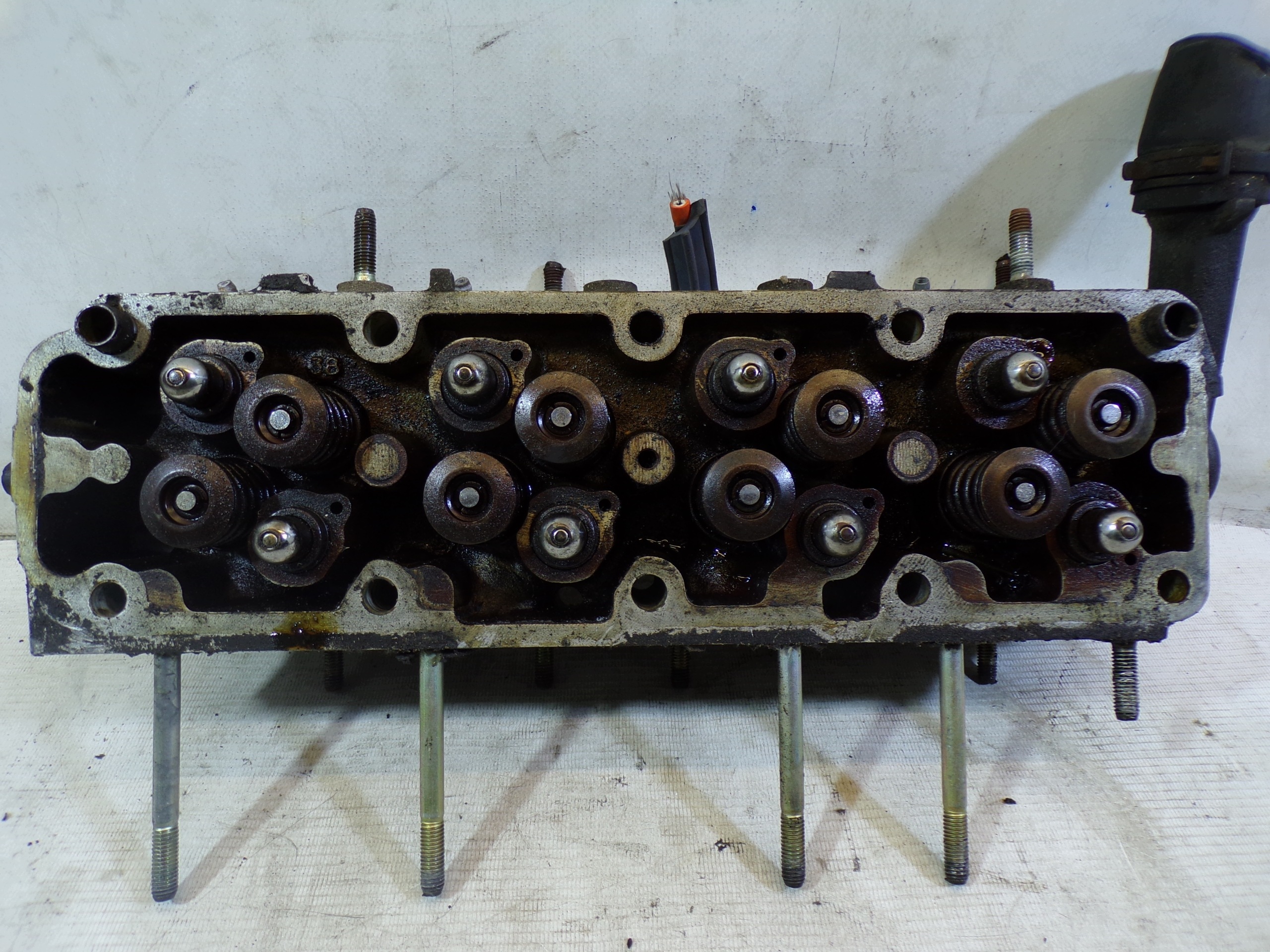 Tête du moteur Moteur DAEWOO LANOS 1.5 96183315 / 96182932 (F)