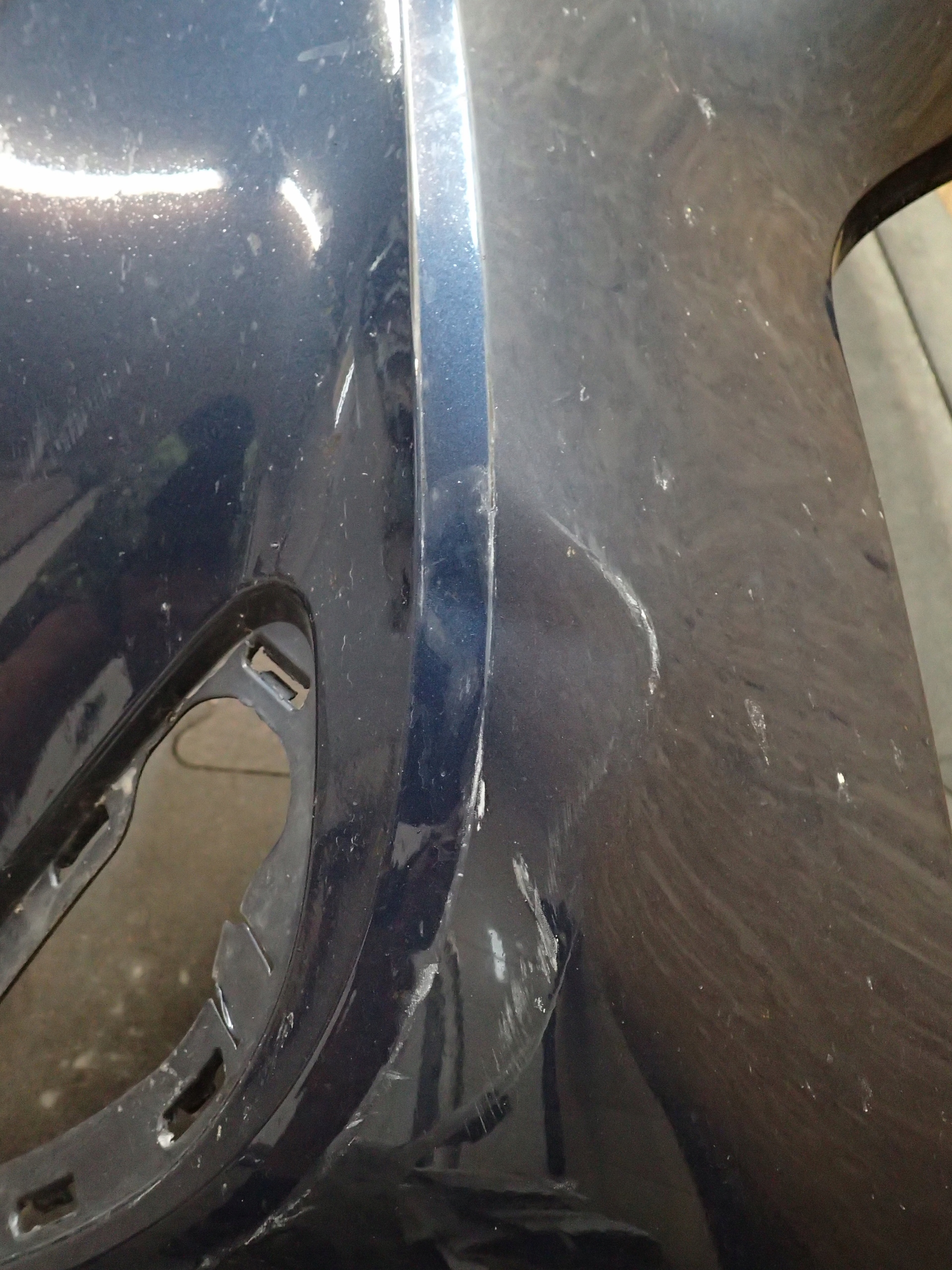 STOSSSTANGE VORNE MERCEDES B KLASA W247