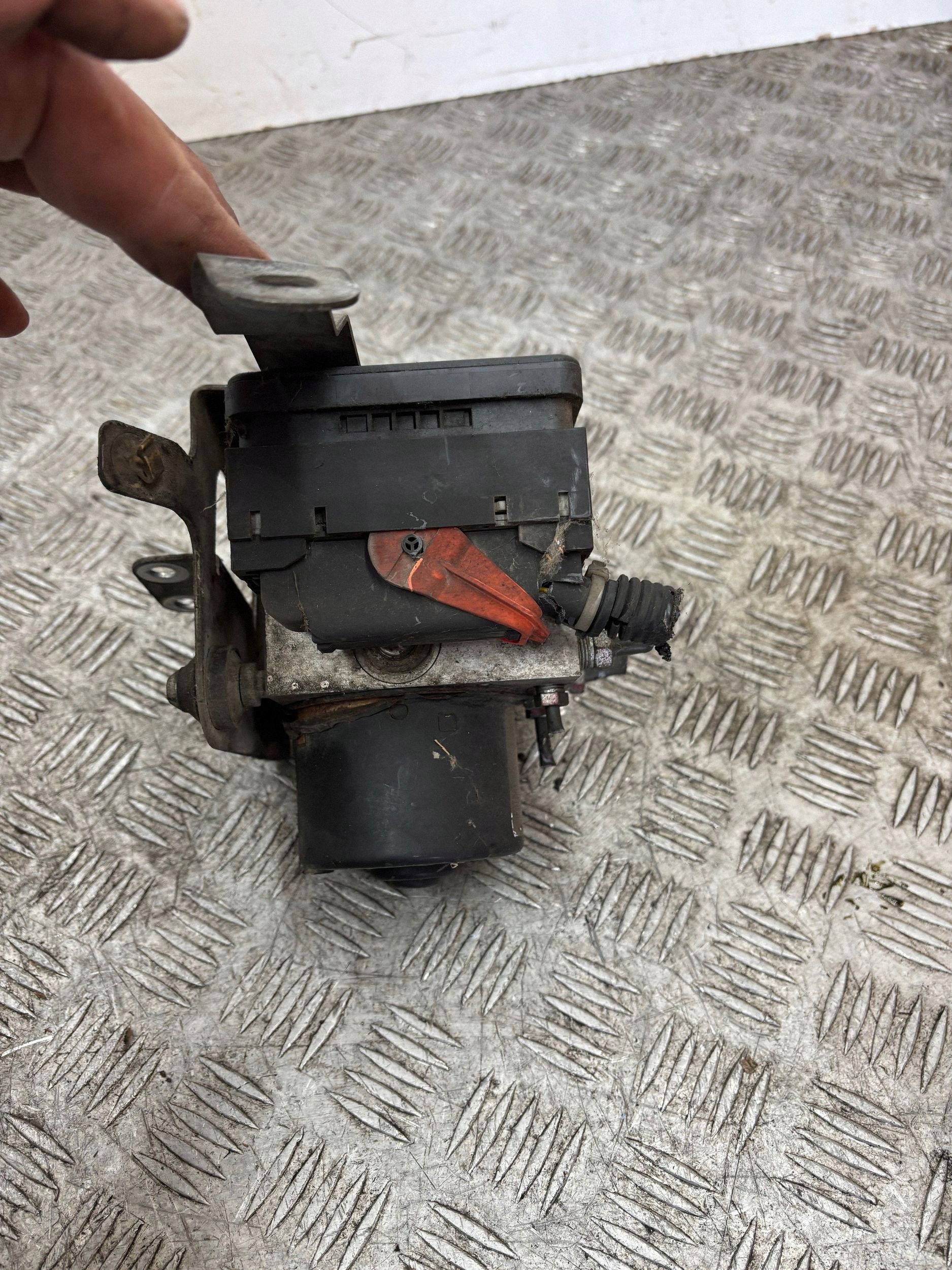 pump ABS CITROEN C-CROSSER 06210951003