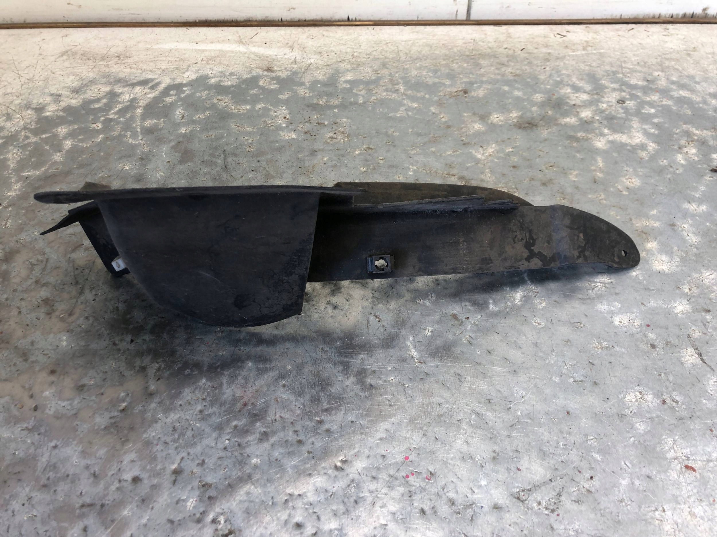 SPOILER mudguard flap NADKOLA right front AUDI RS5 8T0853888J