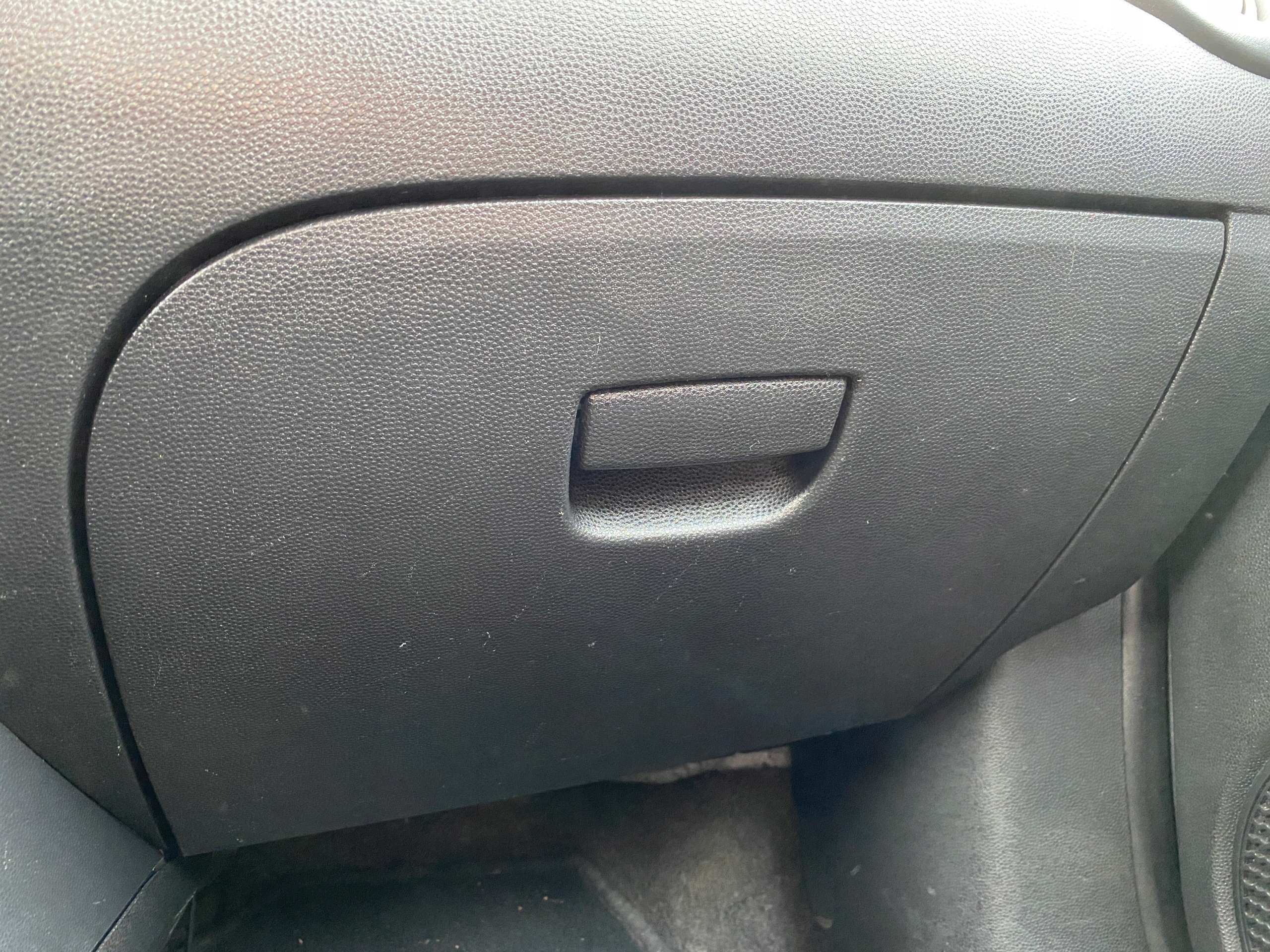 Handschuhfach des Beifahrers Mazda 2 II 08-15