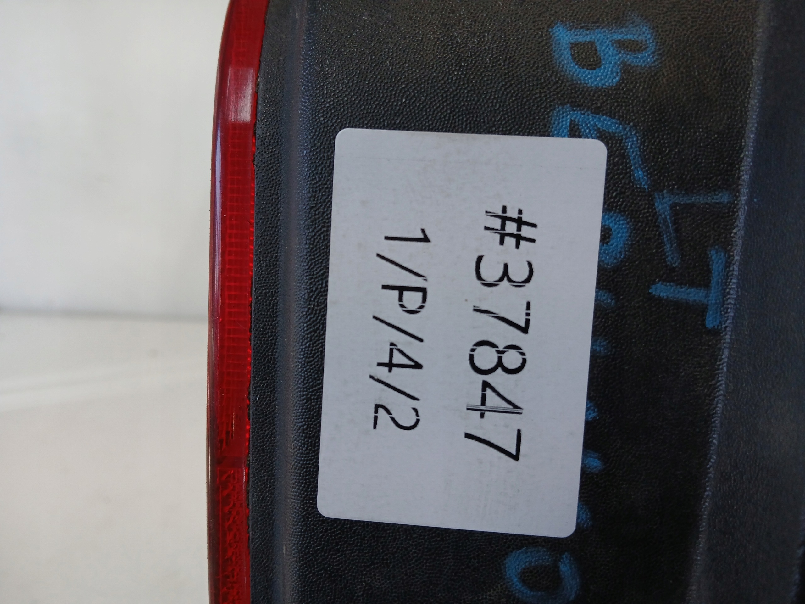 CITROEN BERLINGO and light left rear part