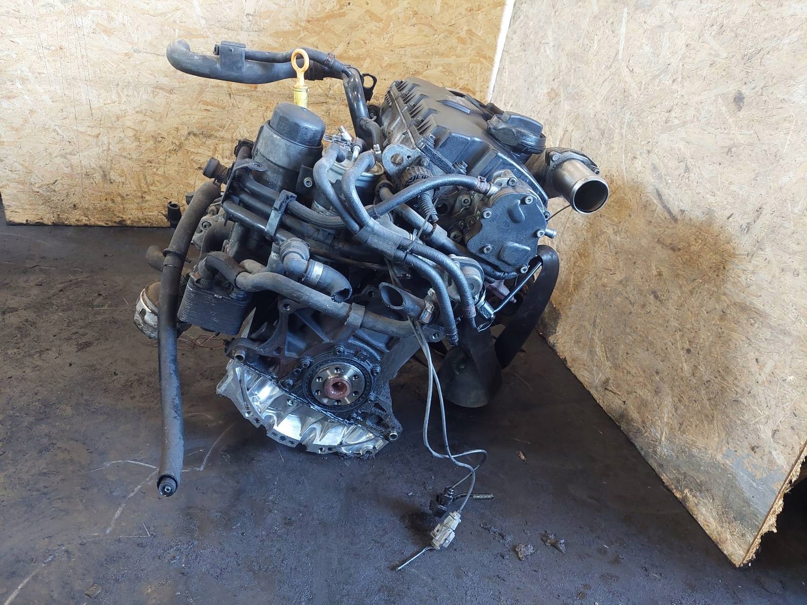 engine DIESEL + UKLAD injection + TURBINA VW PASSAT B5 FL AVF 1.9 TDI