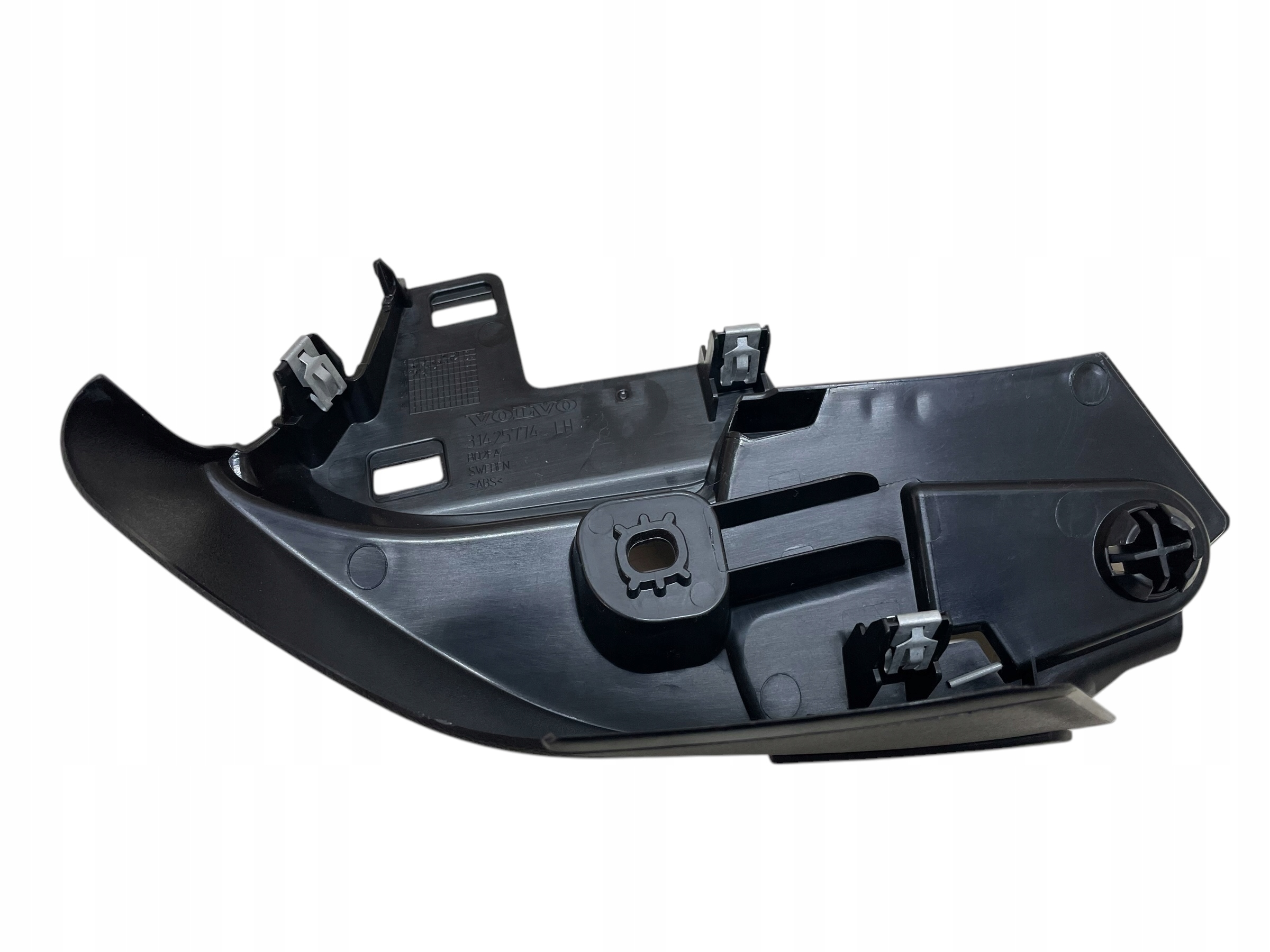 cover supports left rear part VOLVO XC60 II