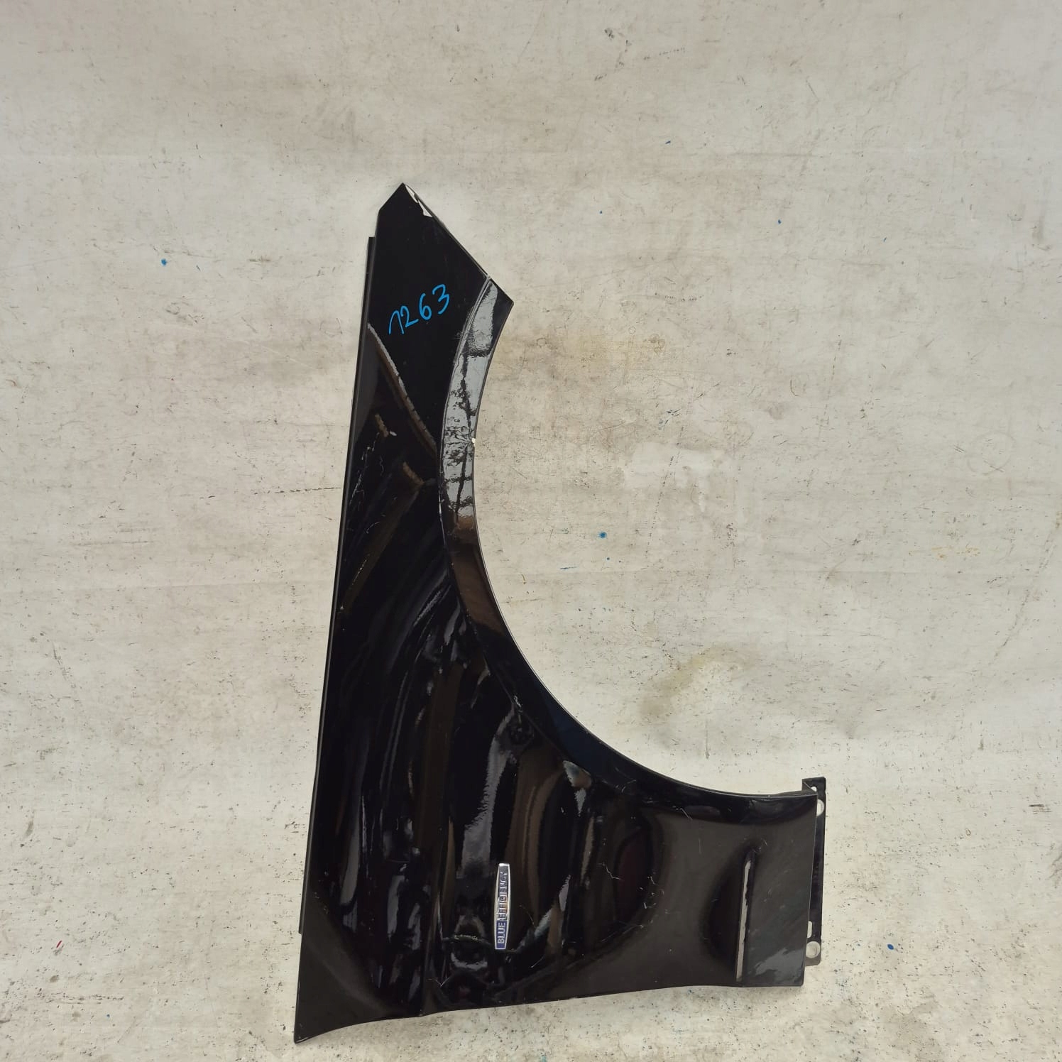 MERCEDES E-KLASA W212 09-16 fender front front right A2128810201