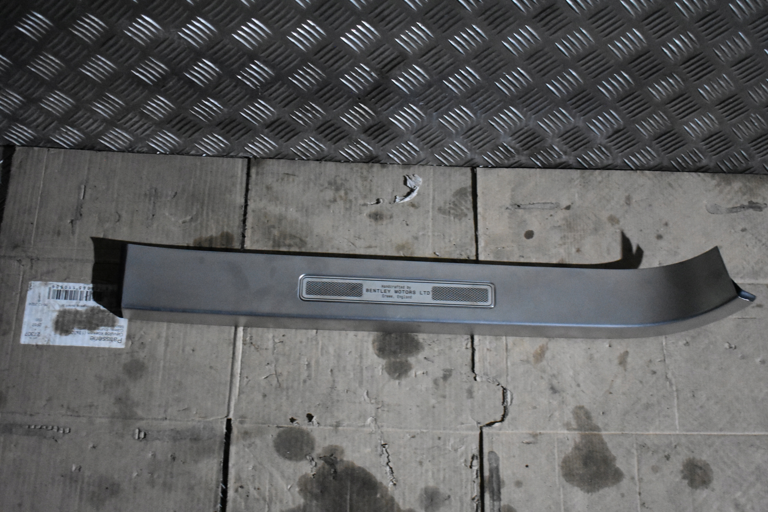 moulding cap threshold front right BENTLEY FLYING SPUR 1