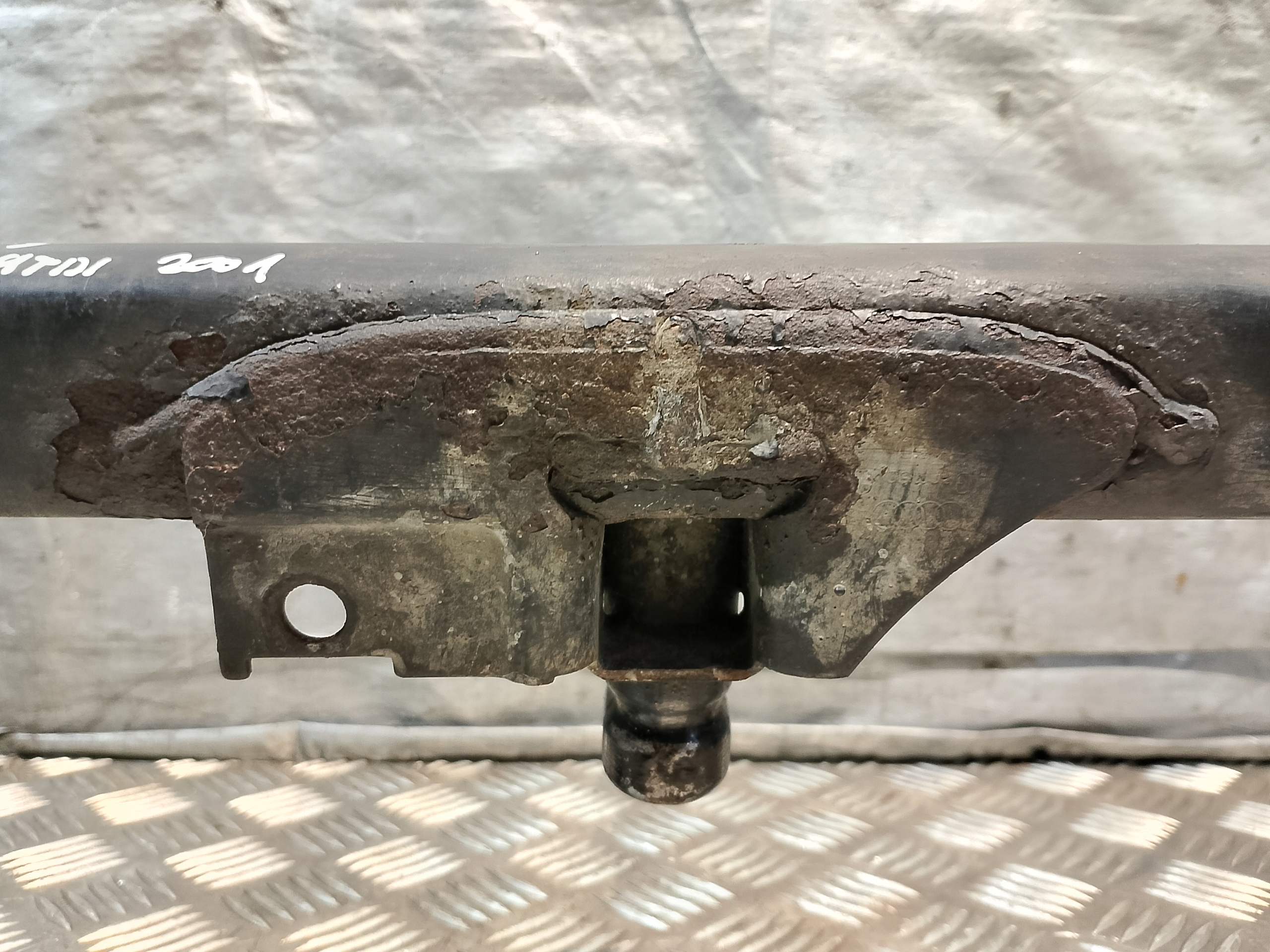 sider below bumper of a bumper front front VW PASSAT B5 LIFT FL 1.9 TDI