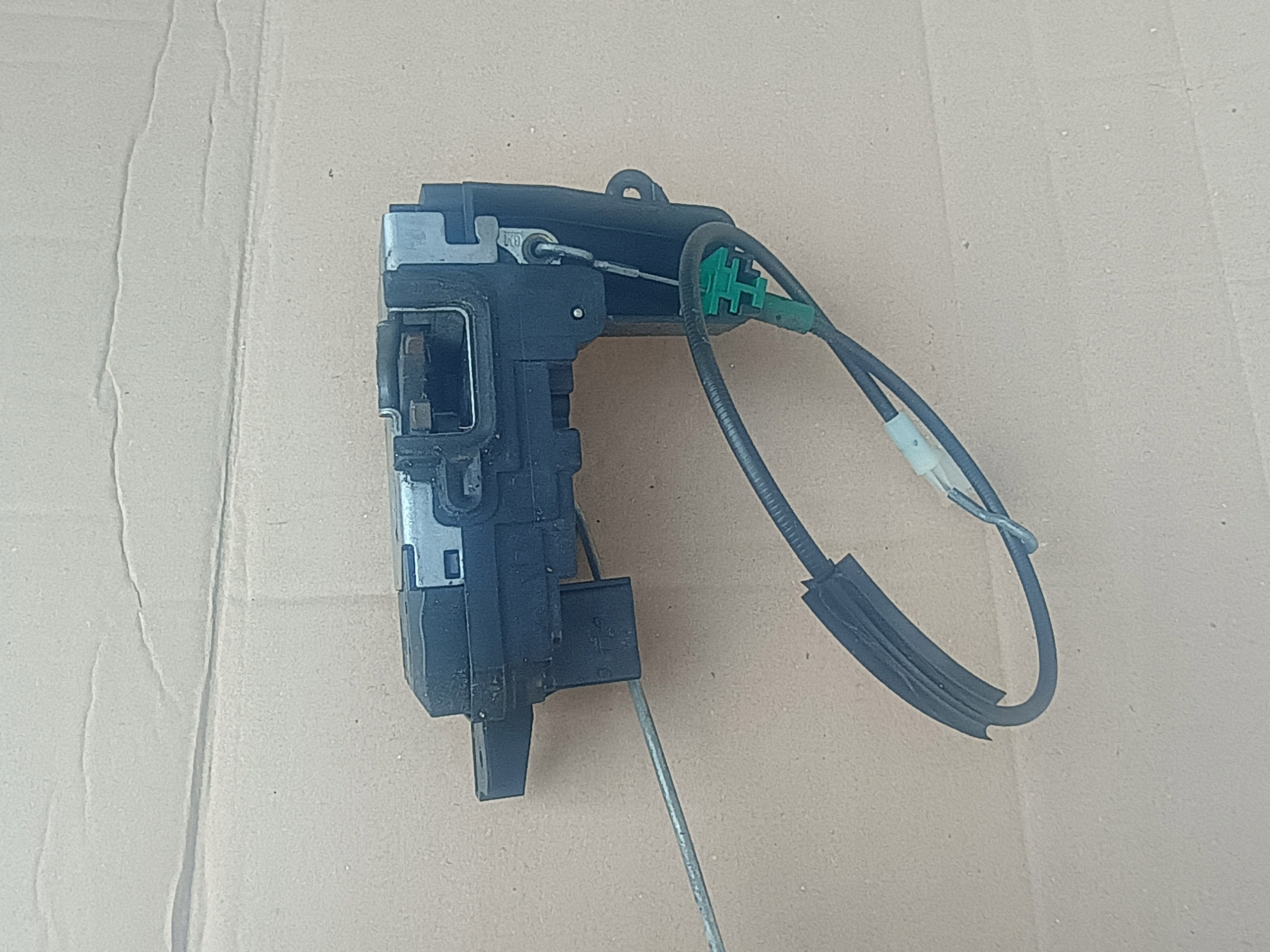 lock door 13128112 front right OPEL ASTRA H