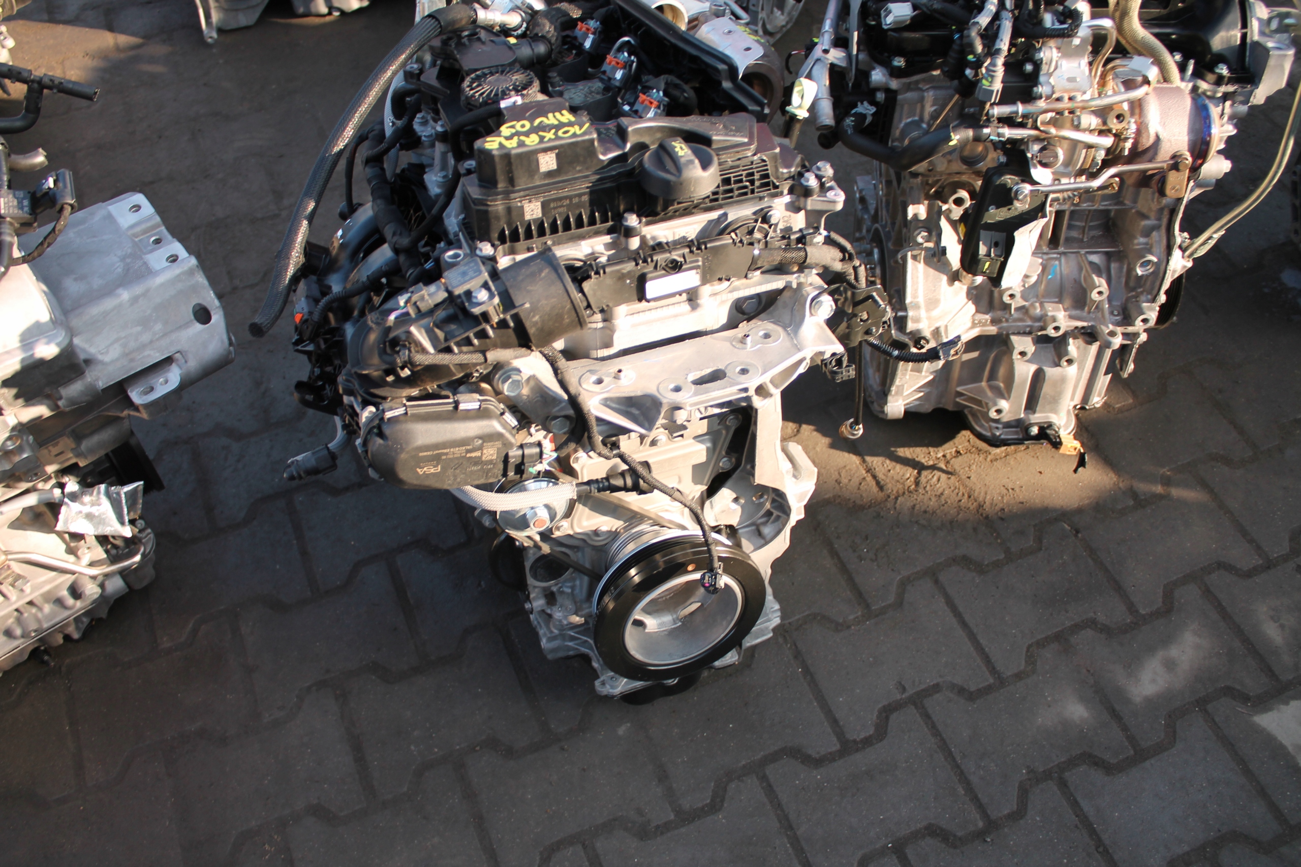 engine complete OPEL 1,2 T 10XRAE HN09 5 TYSKM