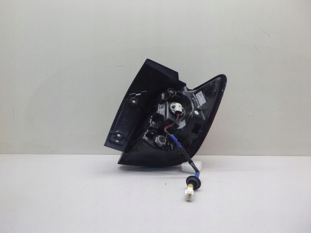MITSUBISHI ASX II LIFT 19- light rear part left