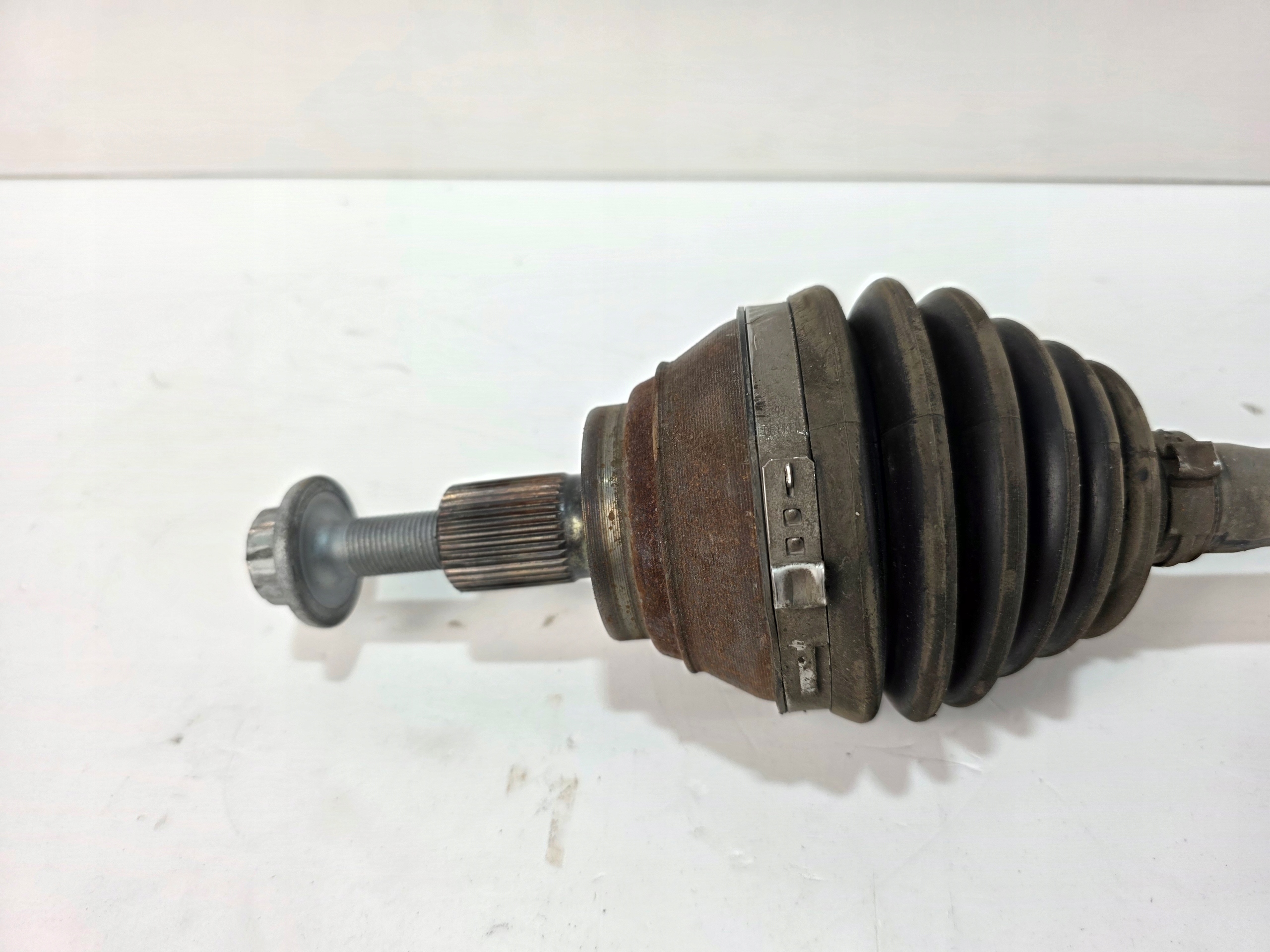 semi-axis right front VW SEAT SKODA AUDI 5WA407272B