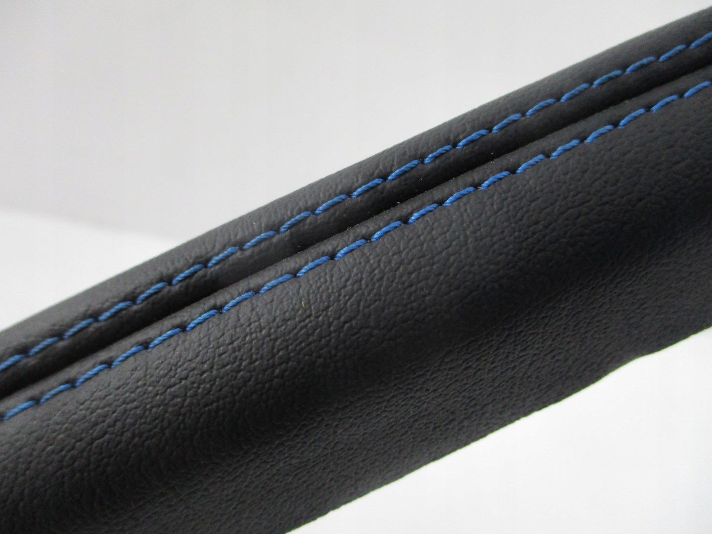 cap cover JAGUAR E PACE J9C3-044G07-A