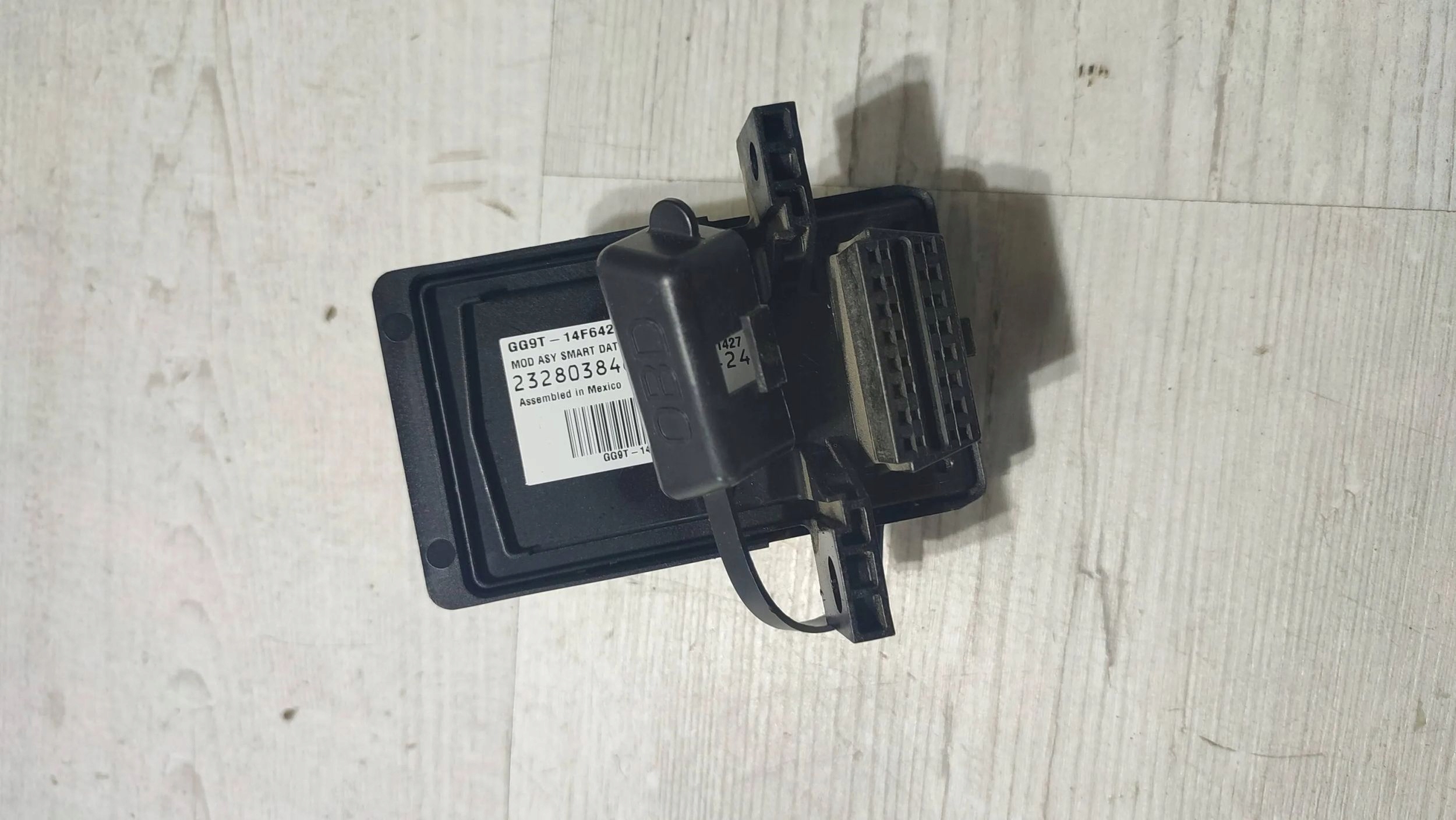 Ford Mondeo MK5 16r 2.0TDCi adapter module