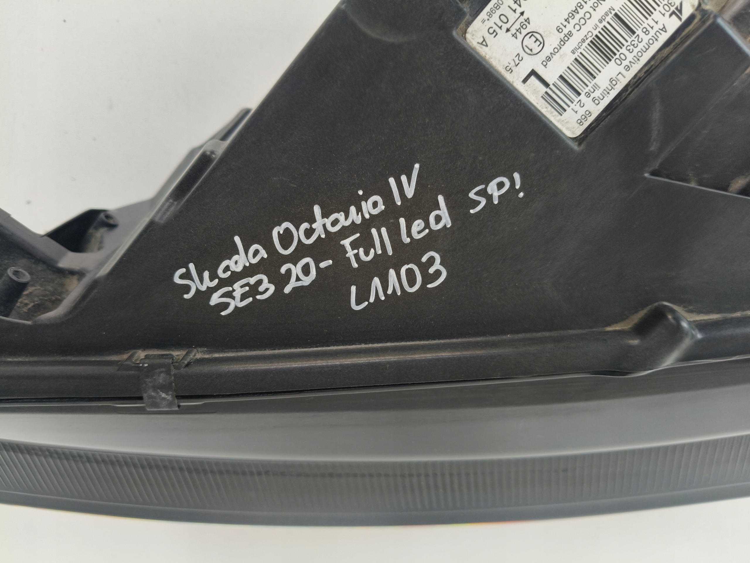 light left REFLEKTOR SKODA OCTAVIA IV 4 5E3 20- FULL LED