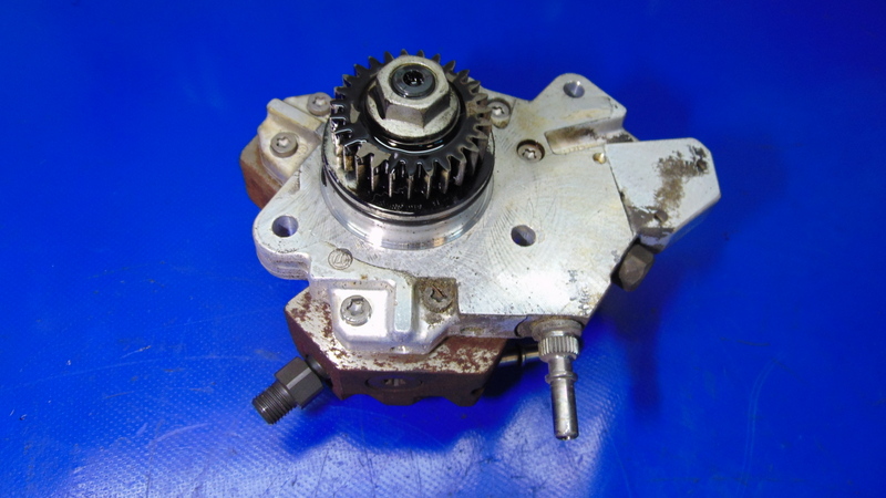 Einspritzpumpe 2.0DCI RENAULT TRAFIC II ESPACE IV LAGUNA