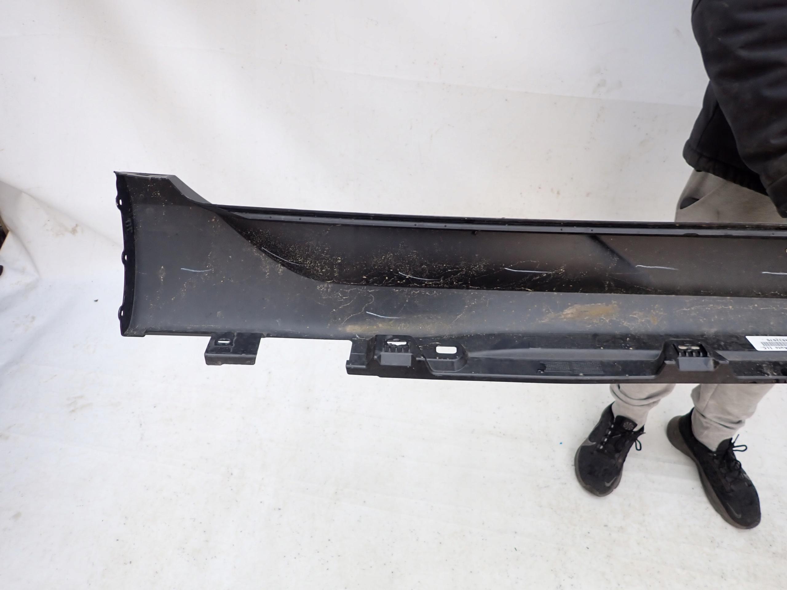 MERCEDES EQE SUV X294 24- moulding threshold left threshold left