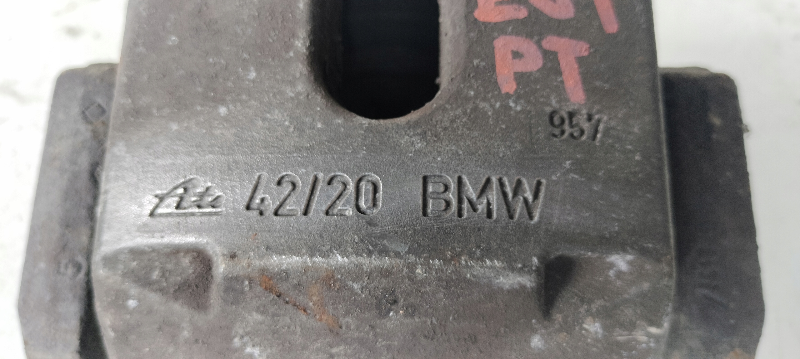 BMW E60 E61 caliper brake right rear part