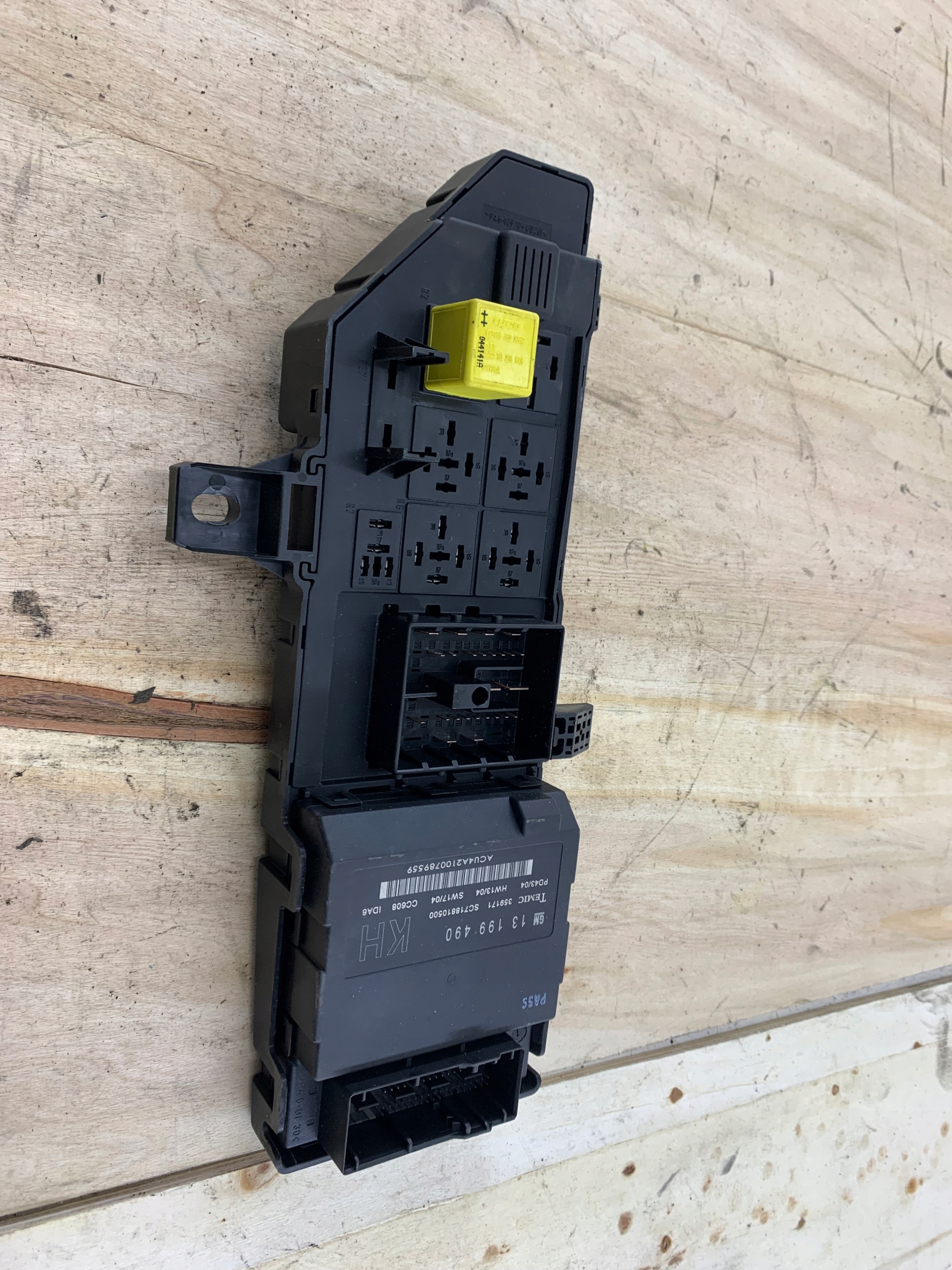 OPEL VECTRA C Module fusibles Unité commande confort 13181984 13199490