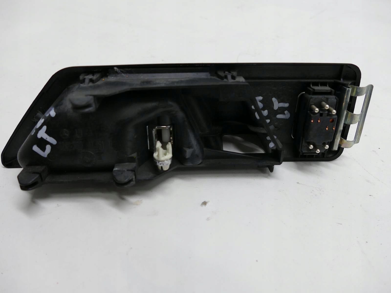 MERCEDES E W124 handle left rear part button windows 1247600161