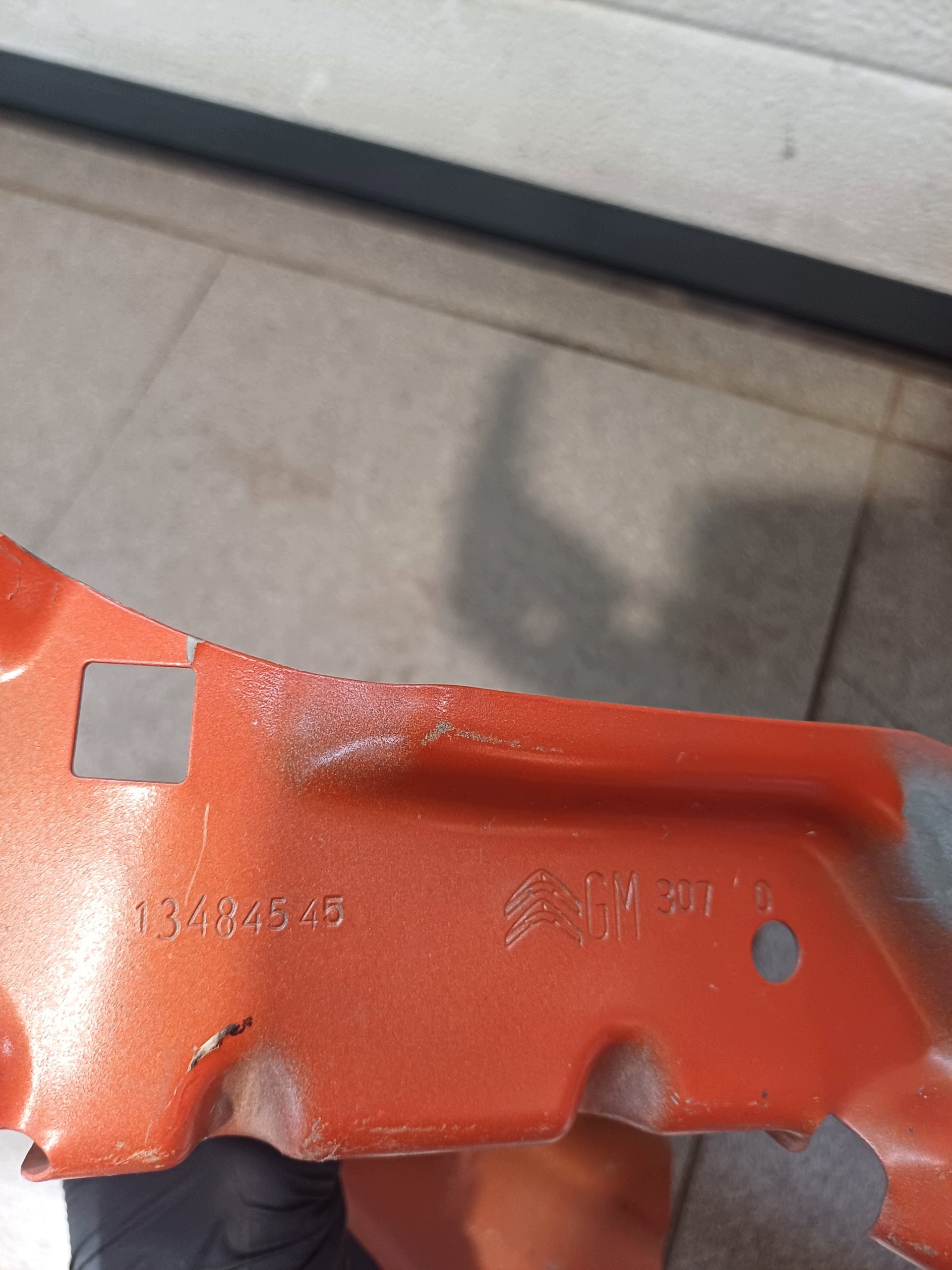 console of a fender left front front OPEL CROSSLAND X 13478959
