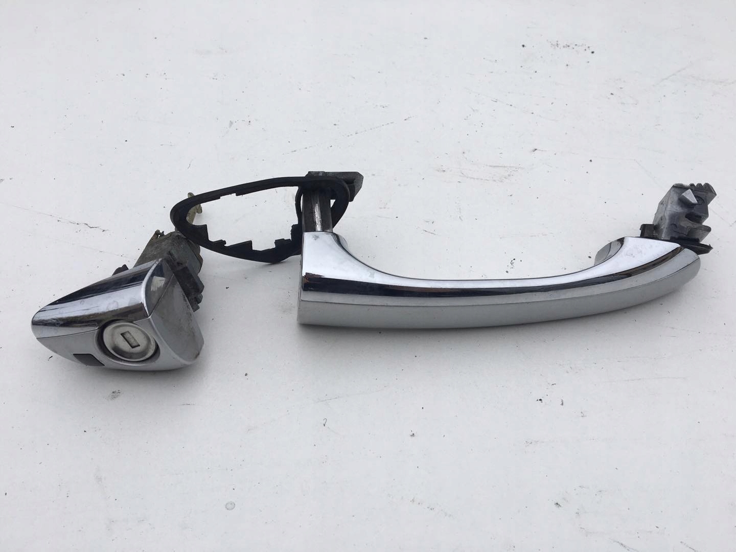 0000000000 - Ручка наружная правая MERCEDES W220 LIFT C744