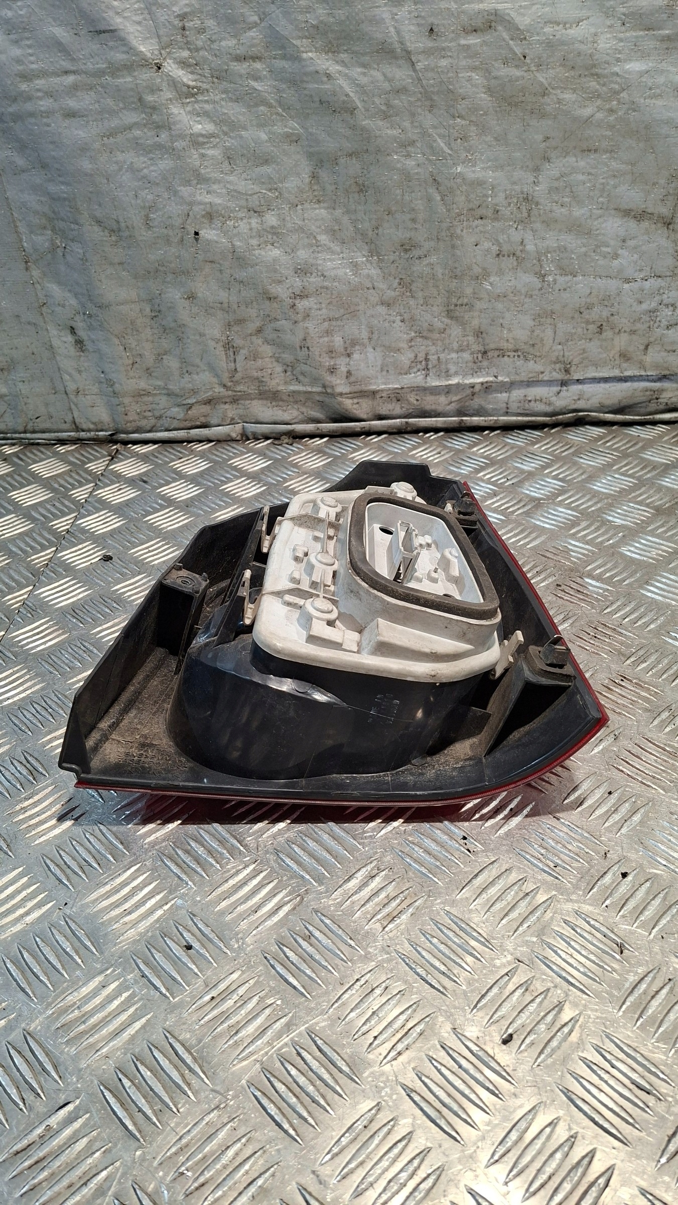 light left rear part VW POLO 9N