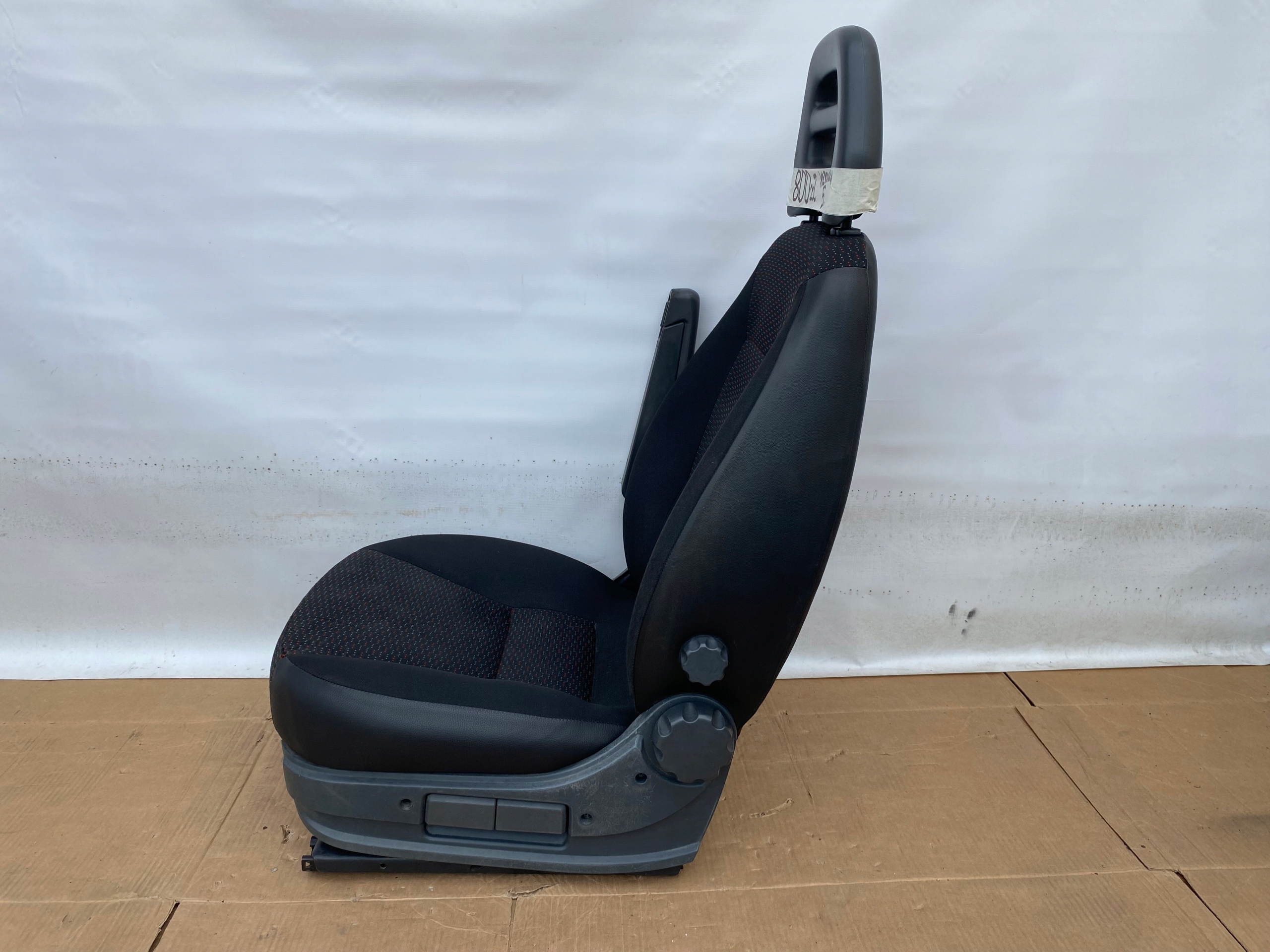DUCATO BOXER JUMPER 06- seat front left driver´s front z PODLOKIETNIKIEM