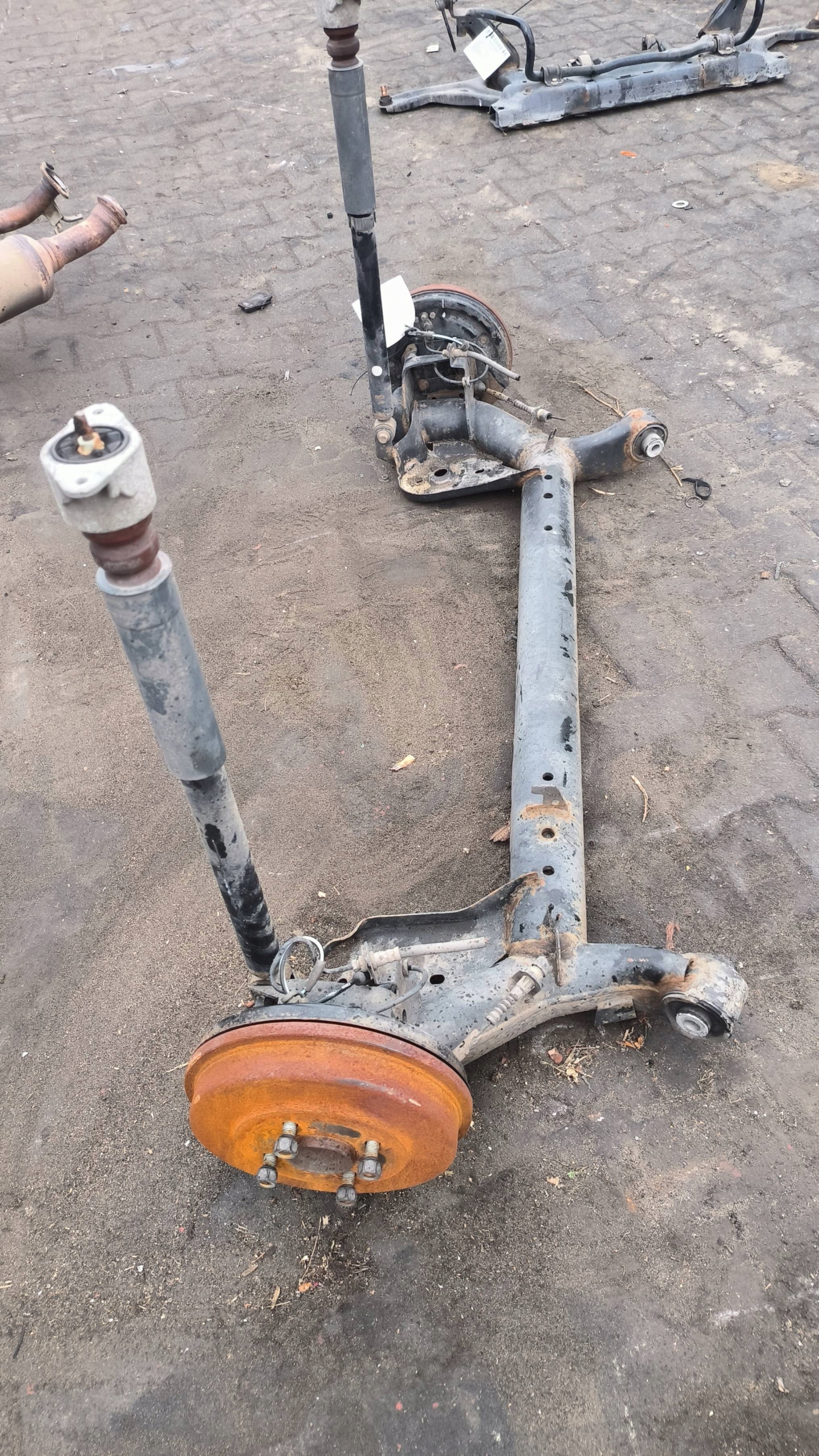 sider / axle beam rear part FORD TRANSIT COURIER