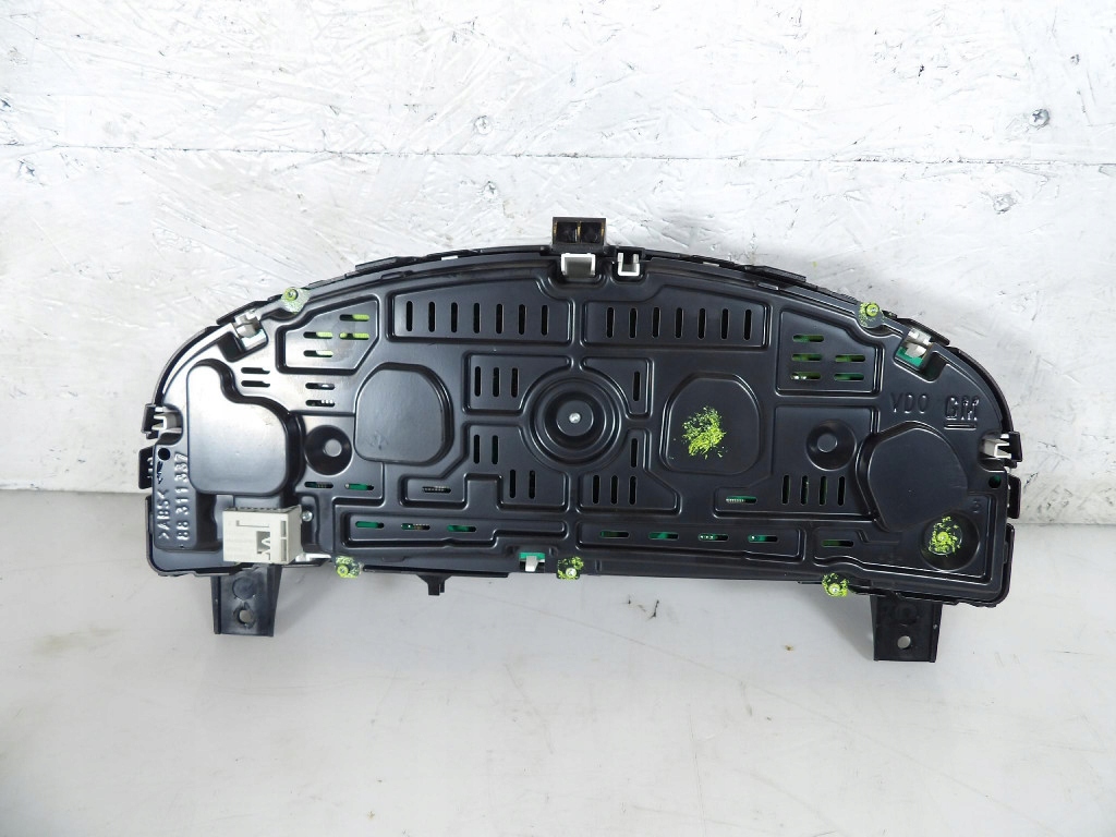 OPEL VECTRA C dials clock 88311337