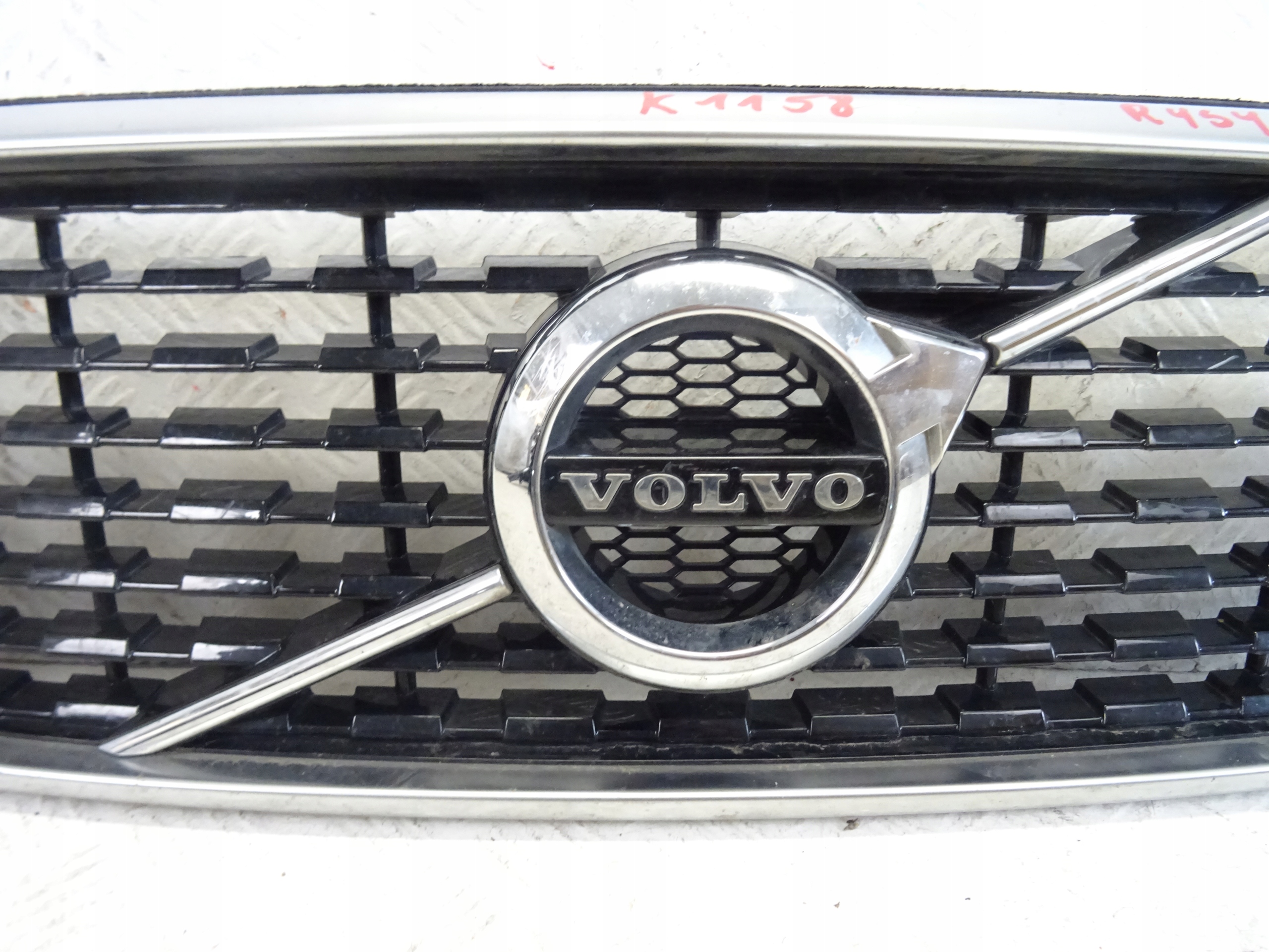 grill grille front front VOLVO S90 V90 R-design 31425410