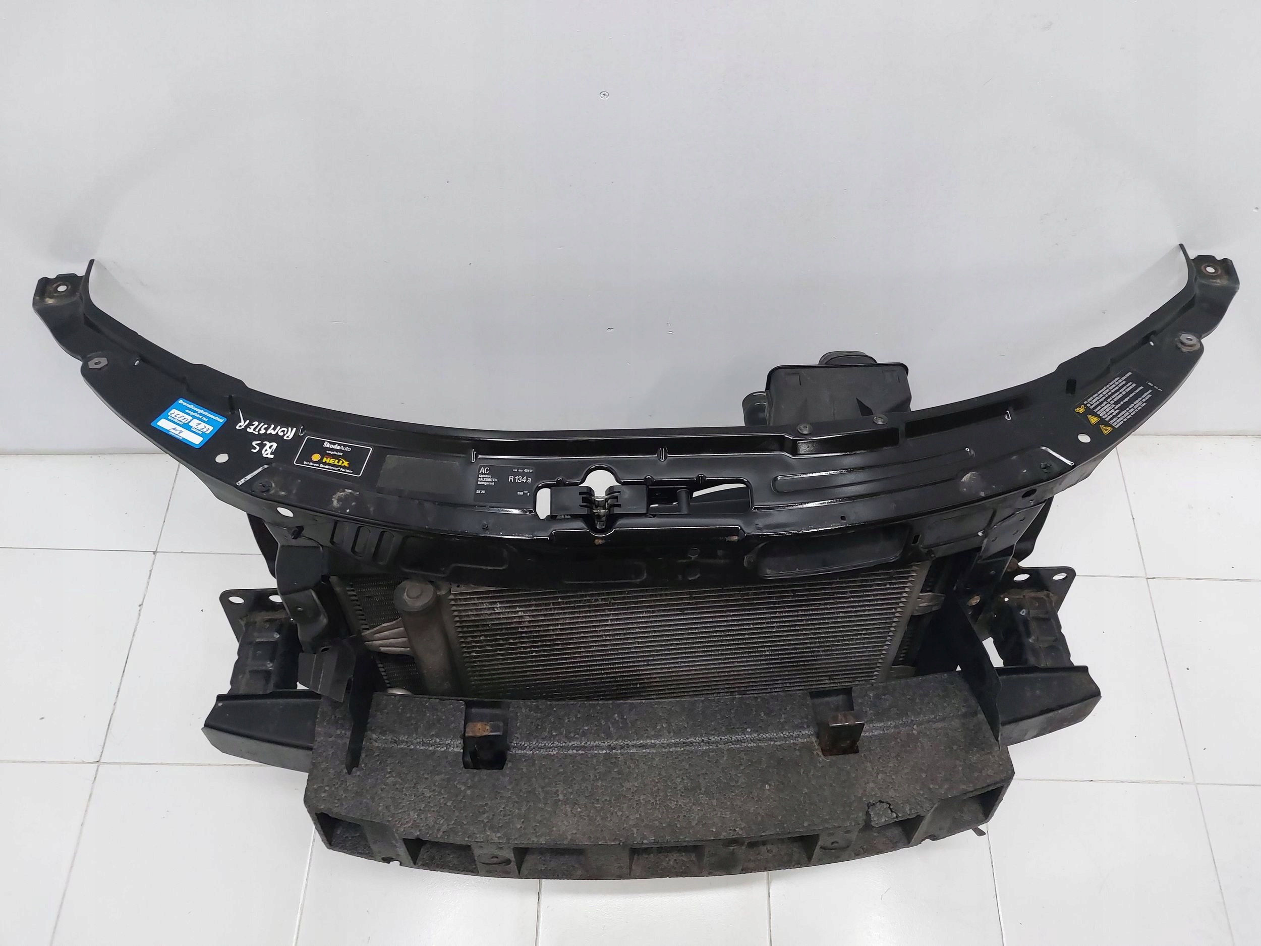 ROOMSTER PRAKTIK FABIA II 1.9 TDI front panel, wall radiator fan